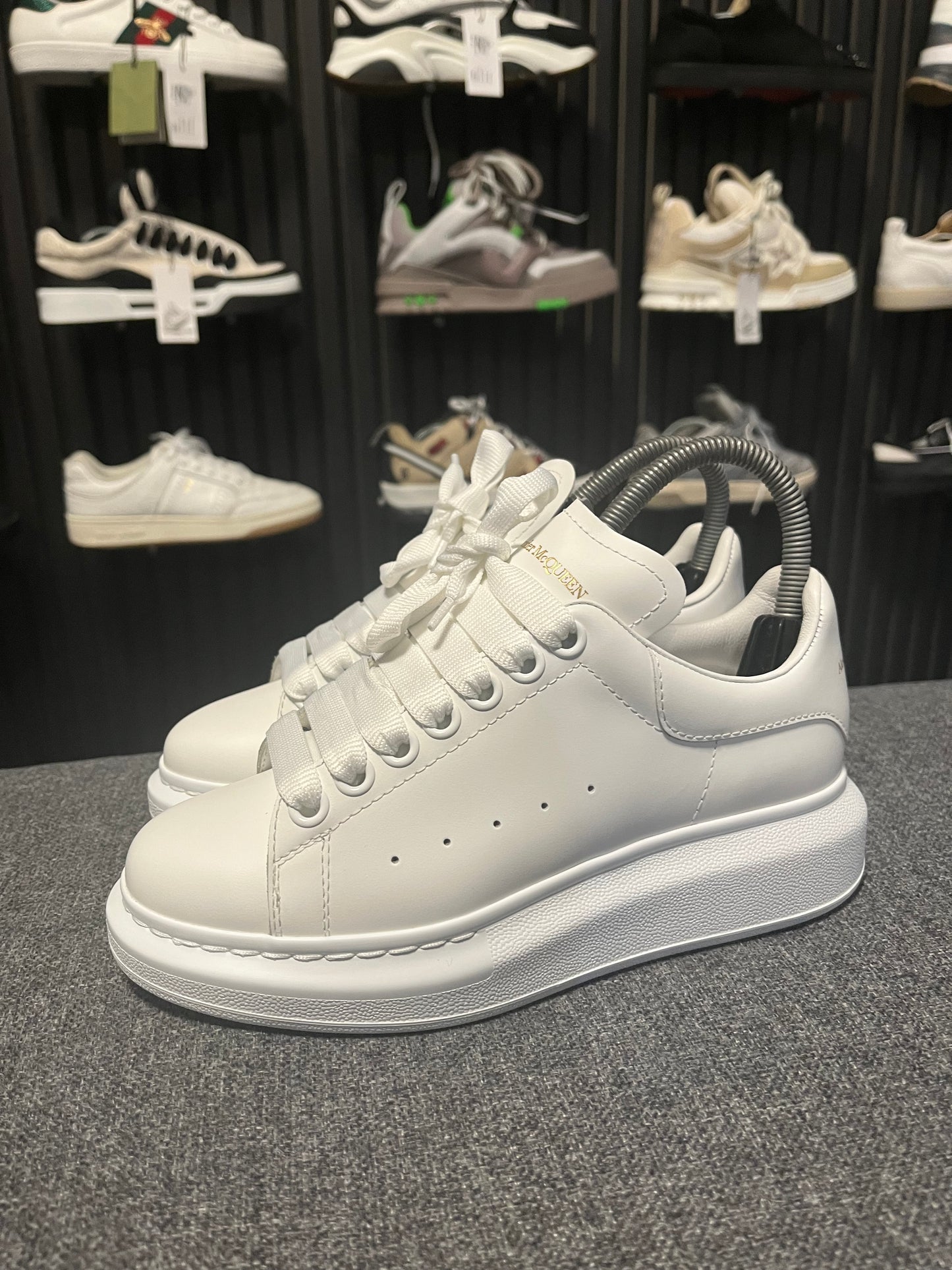 Alexander McQueen UK 2 3731