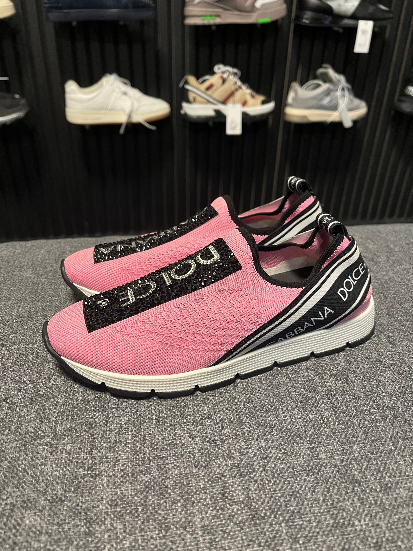 DnG Slip On Sneaker UK 2 3629