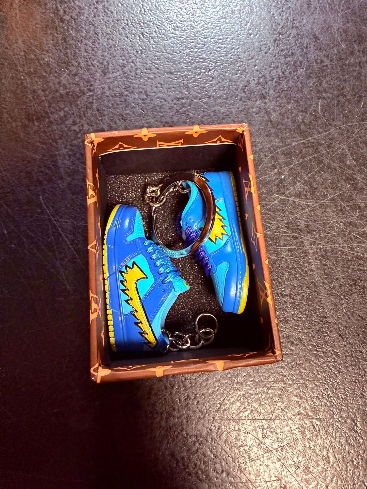 Mini Sneaker Keyrings 3445
