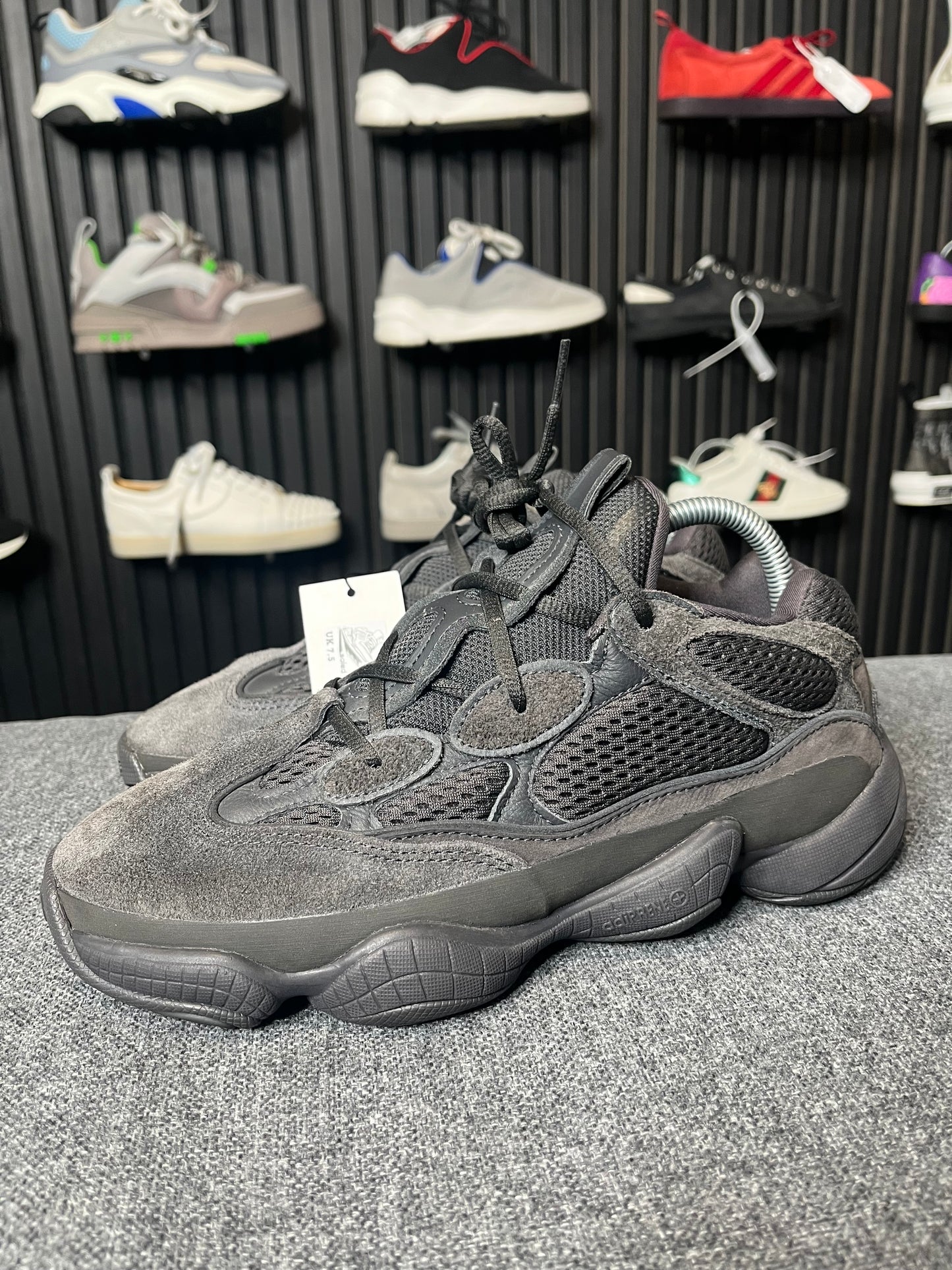 Yeezy 500 Utility Black UK 7.5 3021