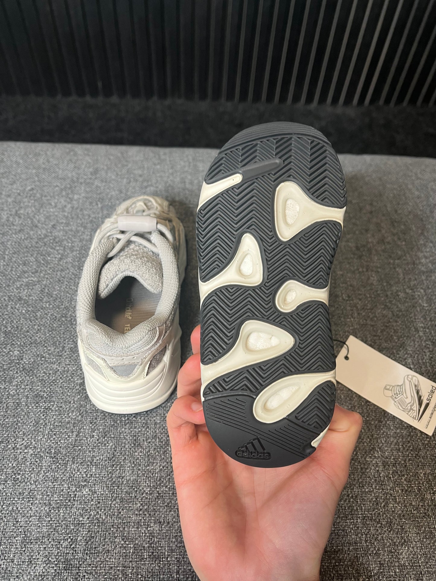 Yeezy 700 Static UK 8.5 Kids 2930