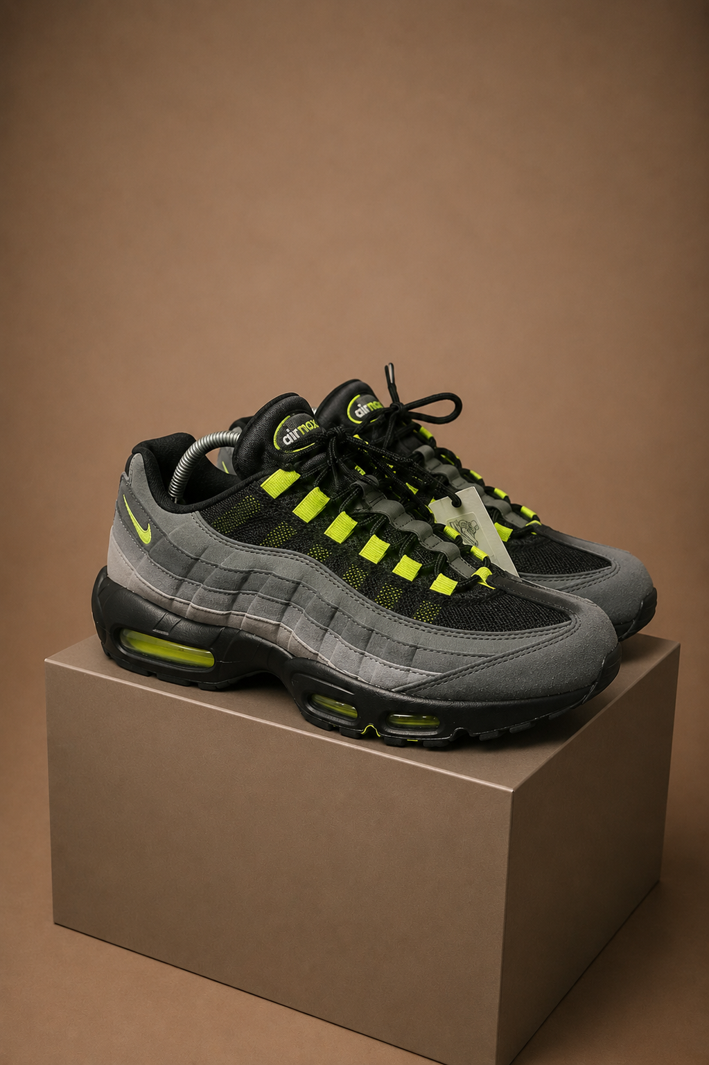 Air Max 95s Reverse Neon UK 8.5 3534