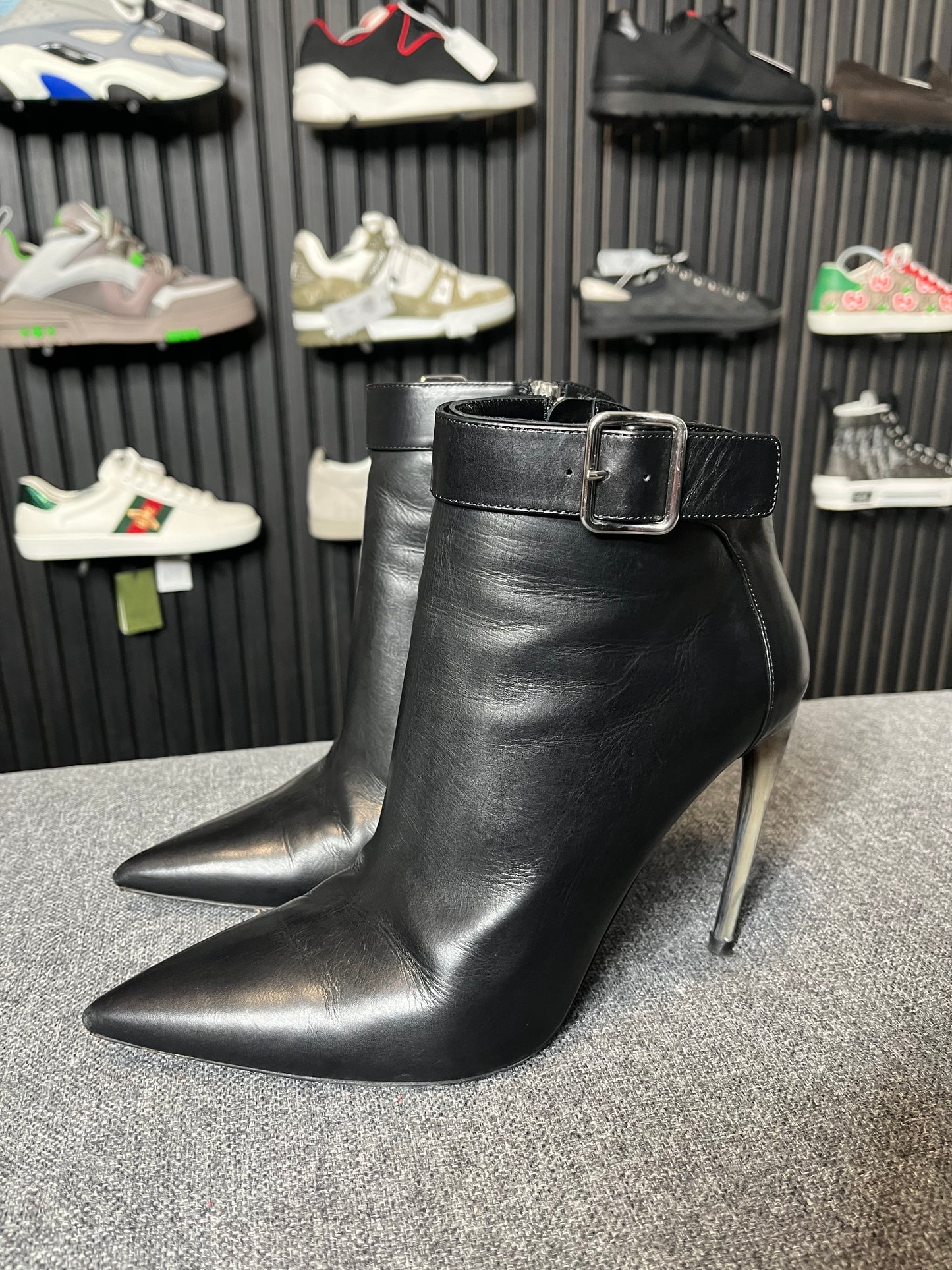Alexander McQueen Leather Boots Size 40 3263