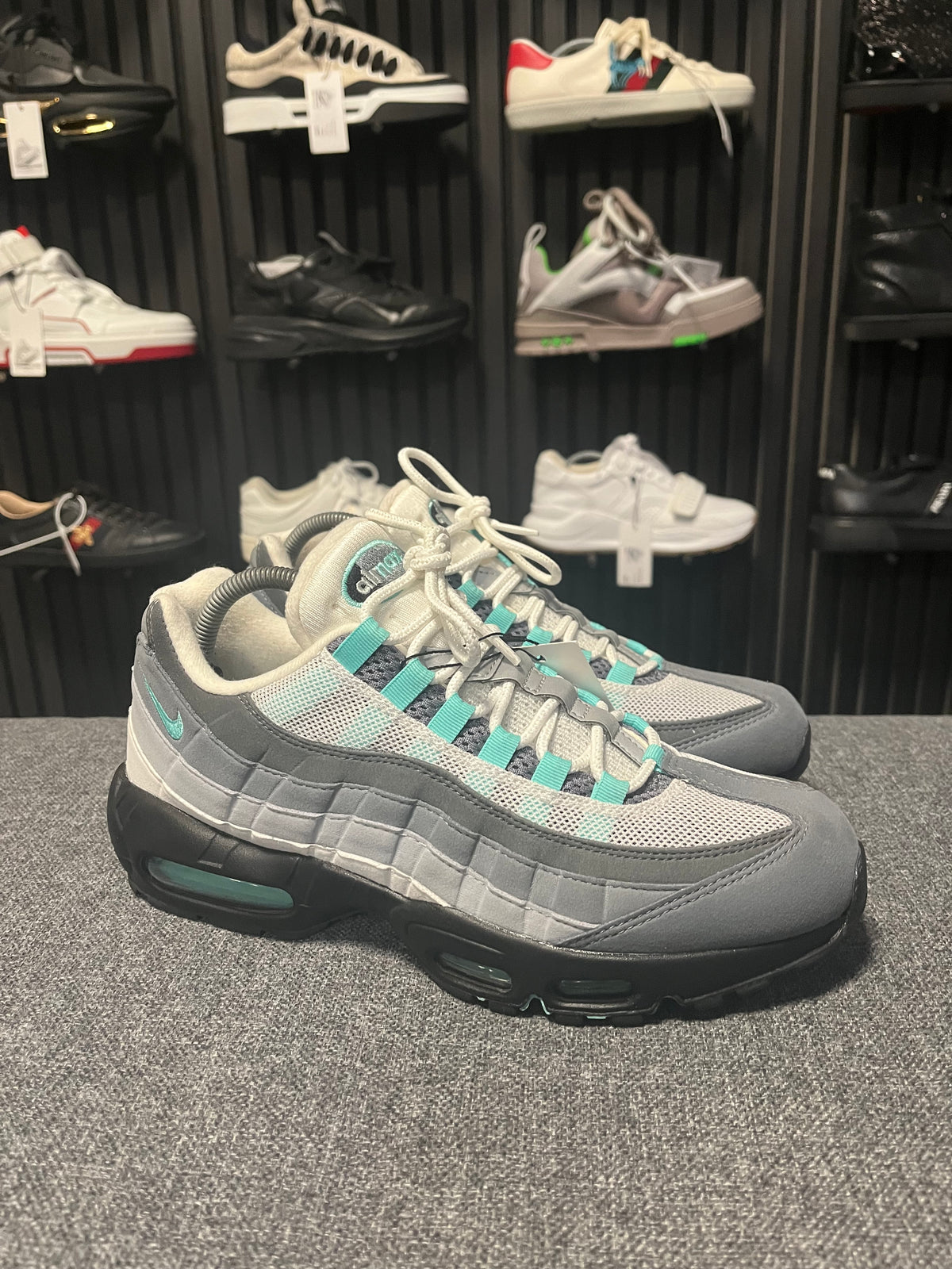 Air Max 95s Hyper Turquoise UK 8 3832