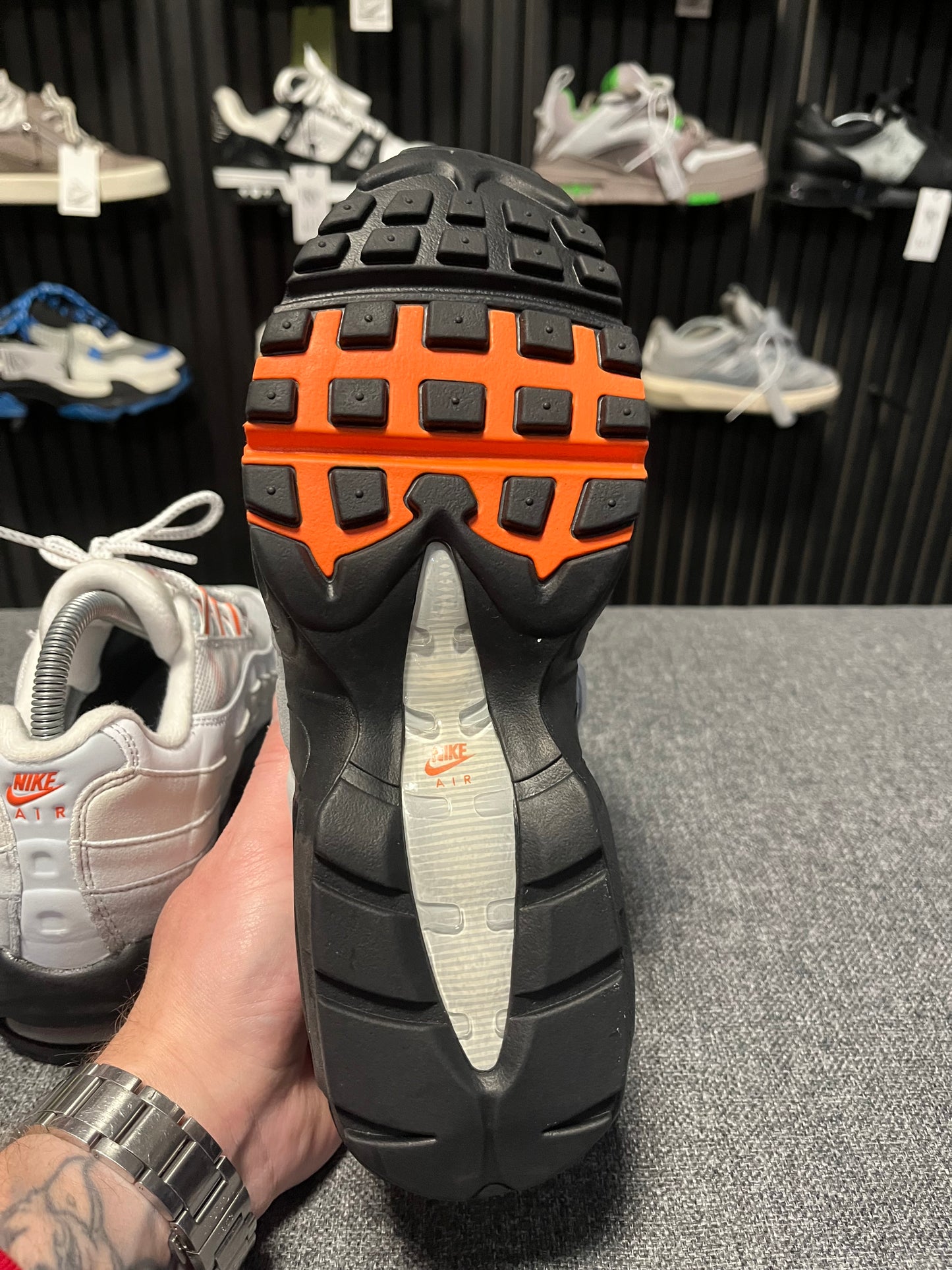 Nike Air Max 95 UK6 3581