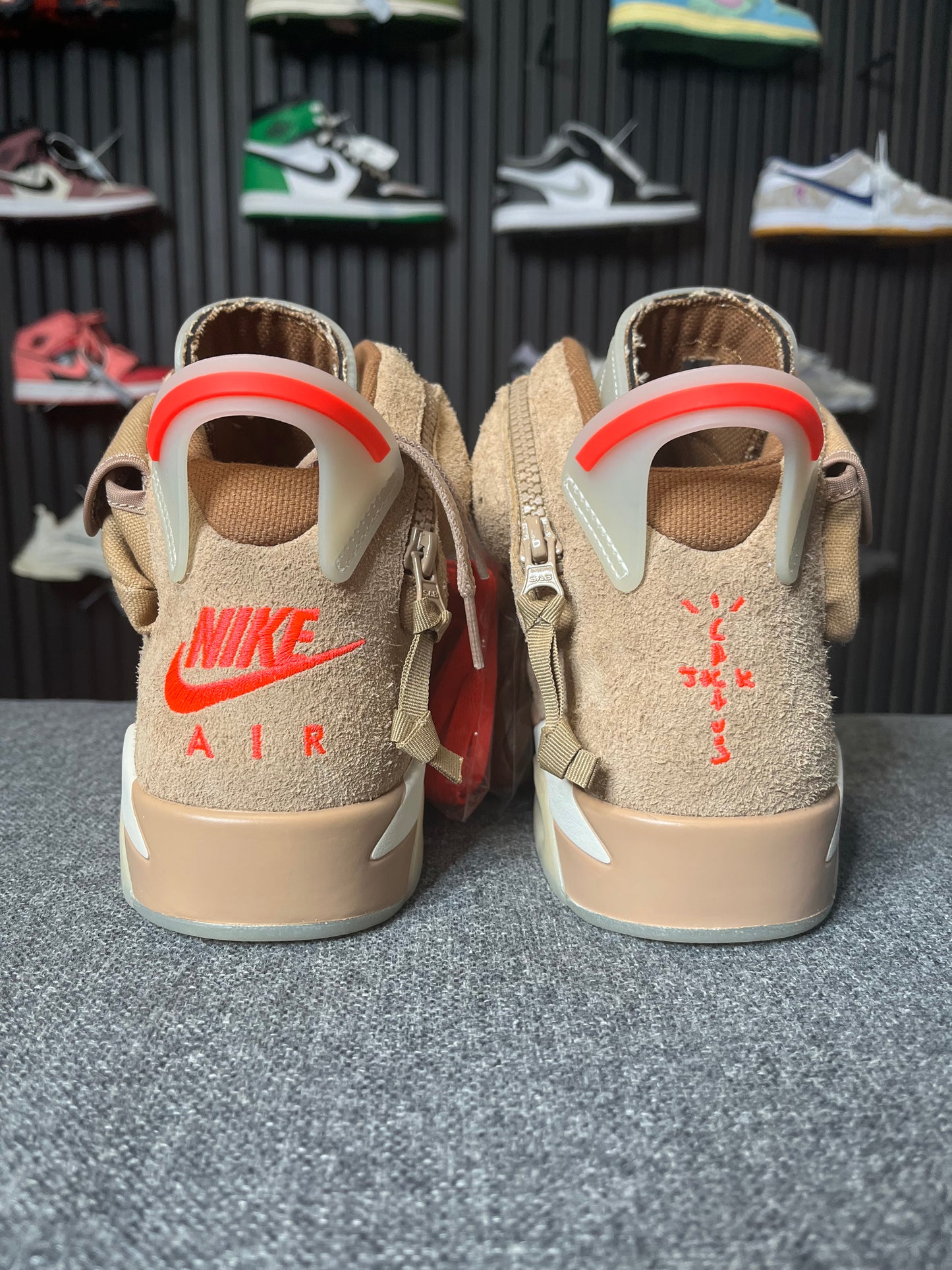 Jordan 6 Travis Scott British Khaki UK 8 2540