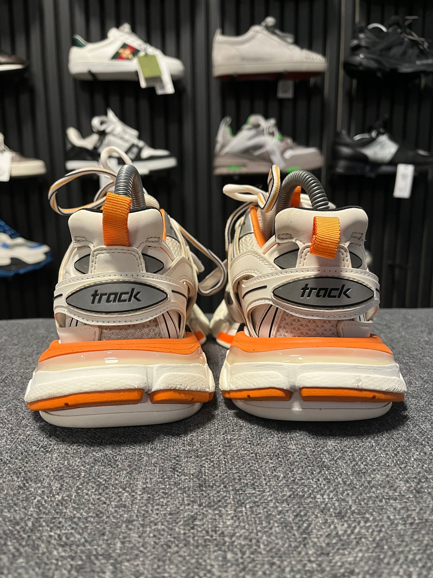 Balenciaga Track UK 3 3578