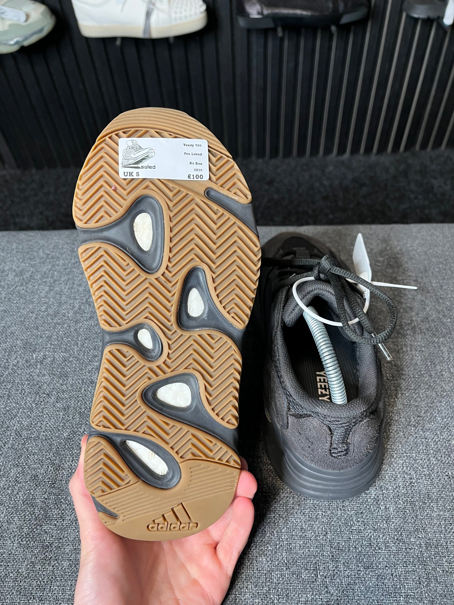 Yeezy 700 Utility UK 5 2810
