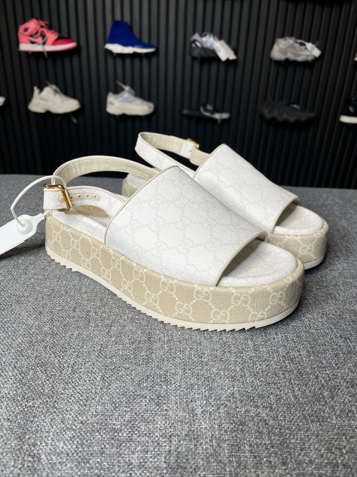 Gucci Beige Platform GG Sandals UK 6 2520