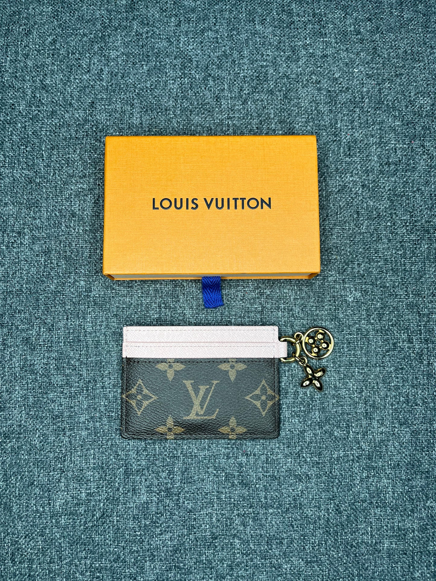 Louis Vuitton Card Holder 3284