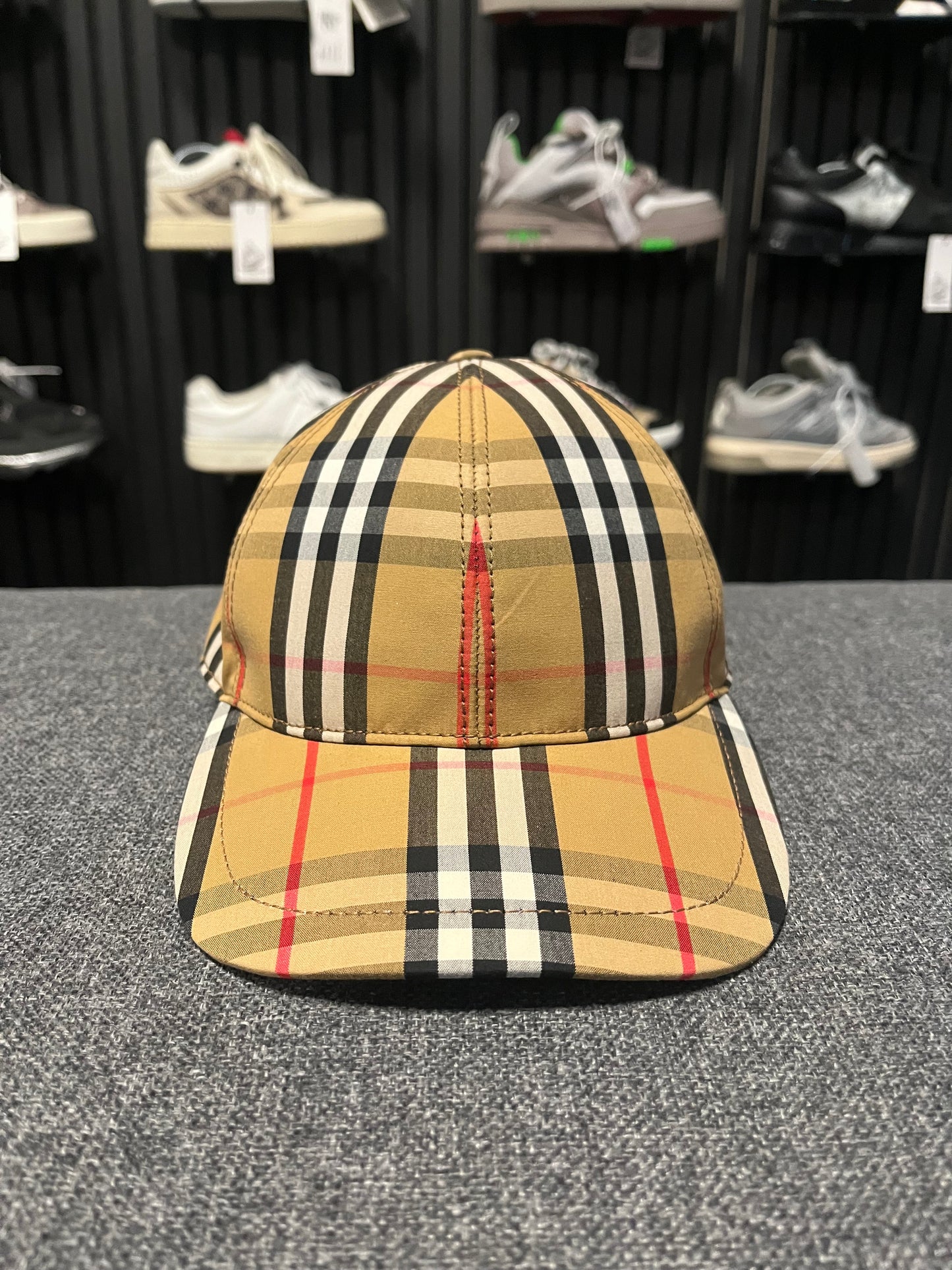 Burberry Vintage Check Cap 3614