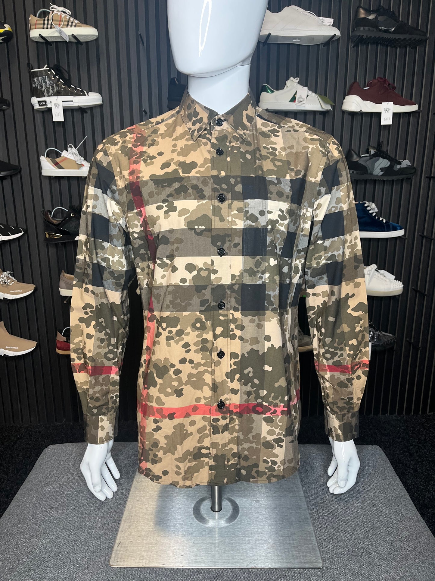 Burberry Camo Shirt Medium 3356