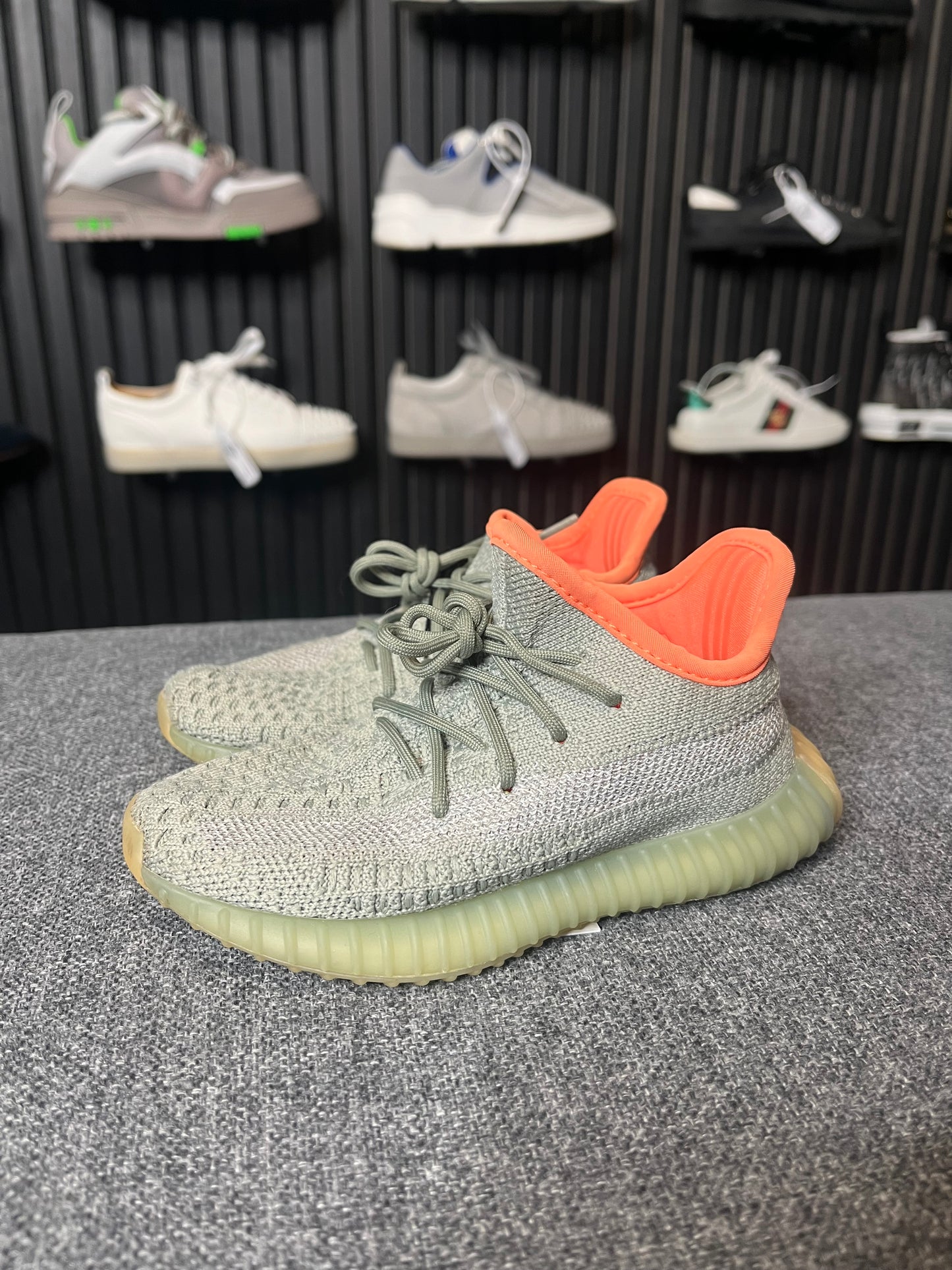 Yeezy 350 Desert Sage UK 8.5K 3042