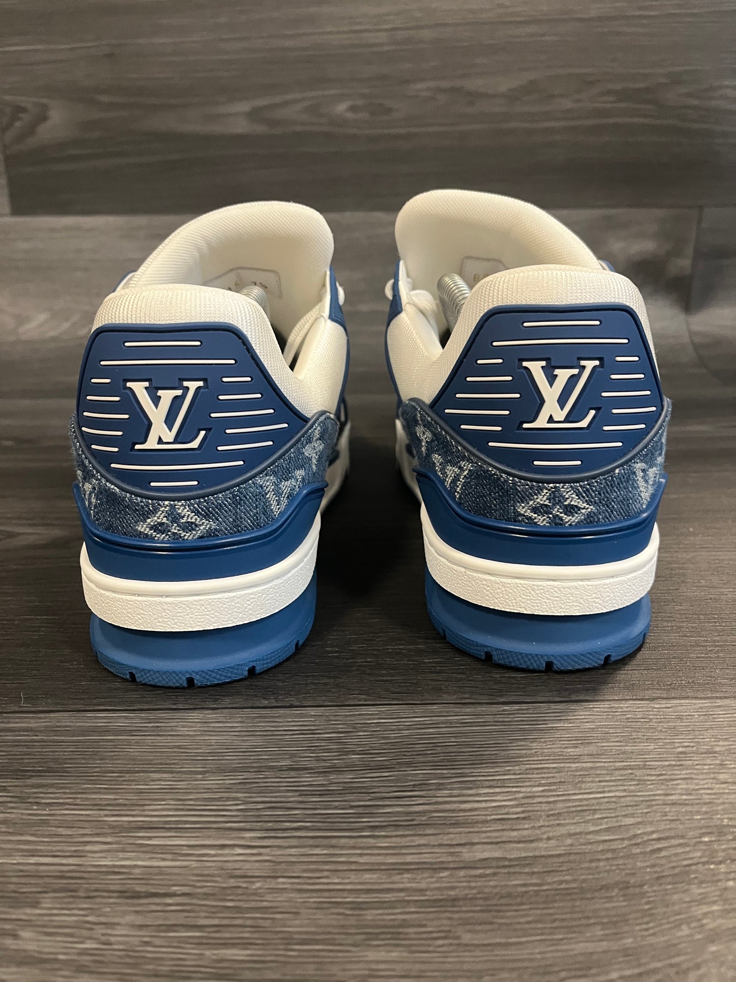 Louis Vuitton Sneakers UK 7.5 3484