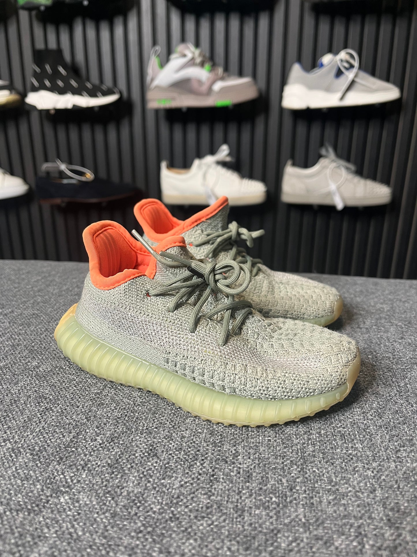 Yeezy 350 Desert Sage UK 8.5K 3042