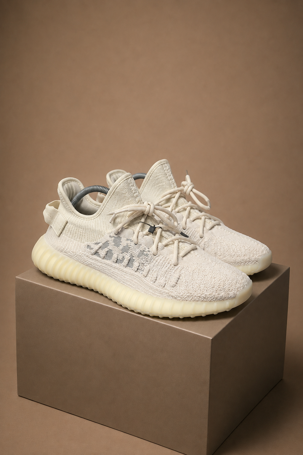 Yeezy 350 V2 CMPCT UK 10.5 3599