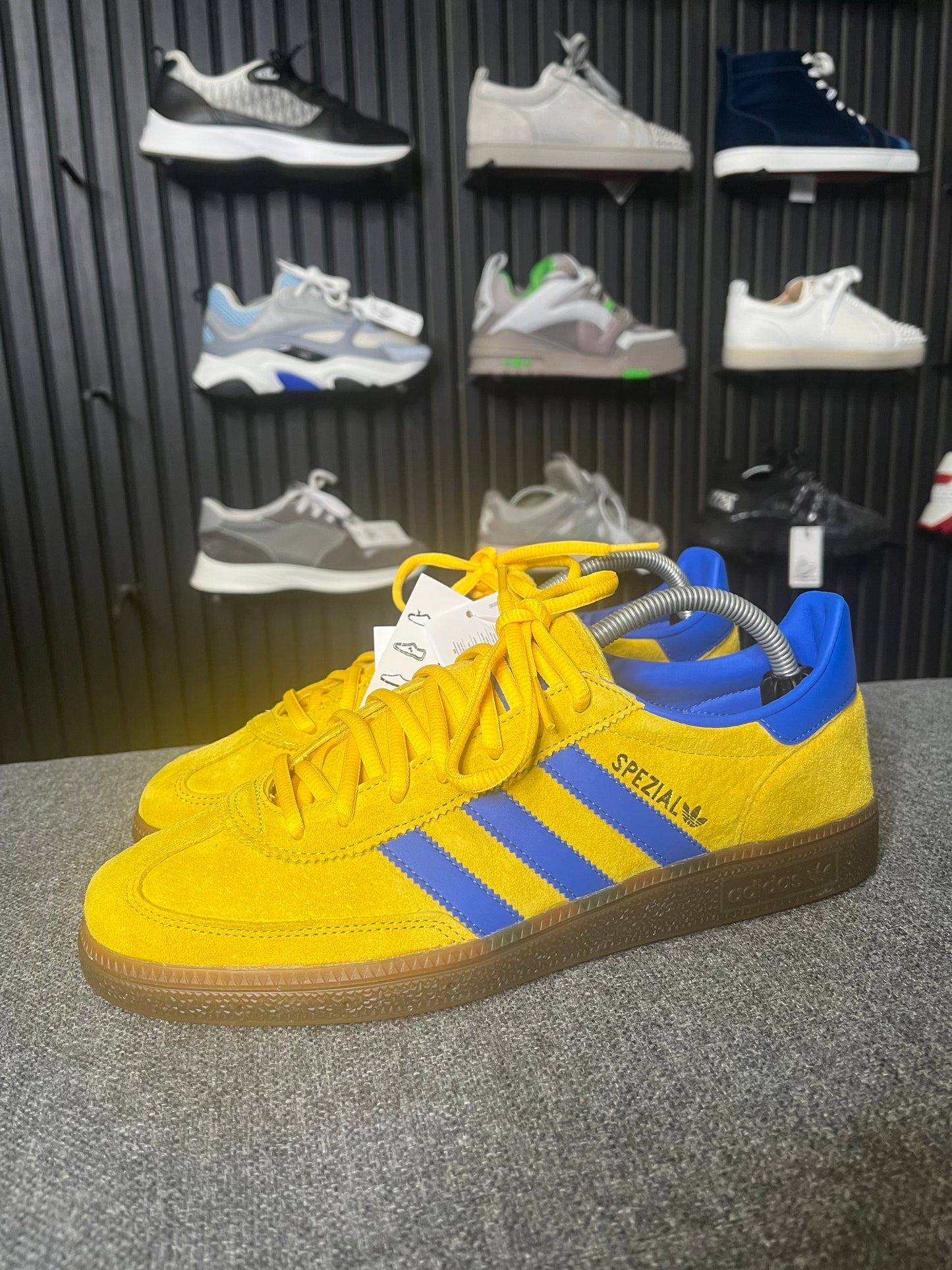 Adidas Wonder Glow UK 8.5 3450
