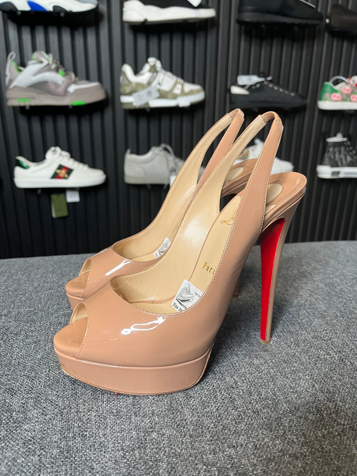 Louboutin Lady Peep Beige Platform Sandal Size 39 3253