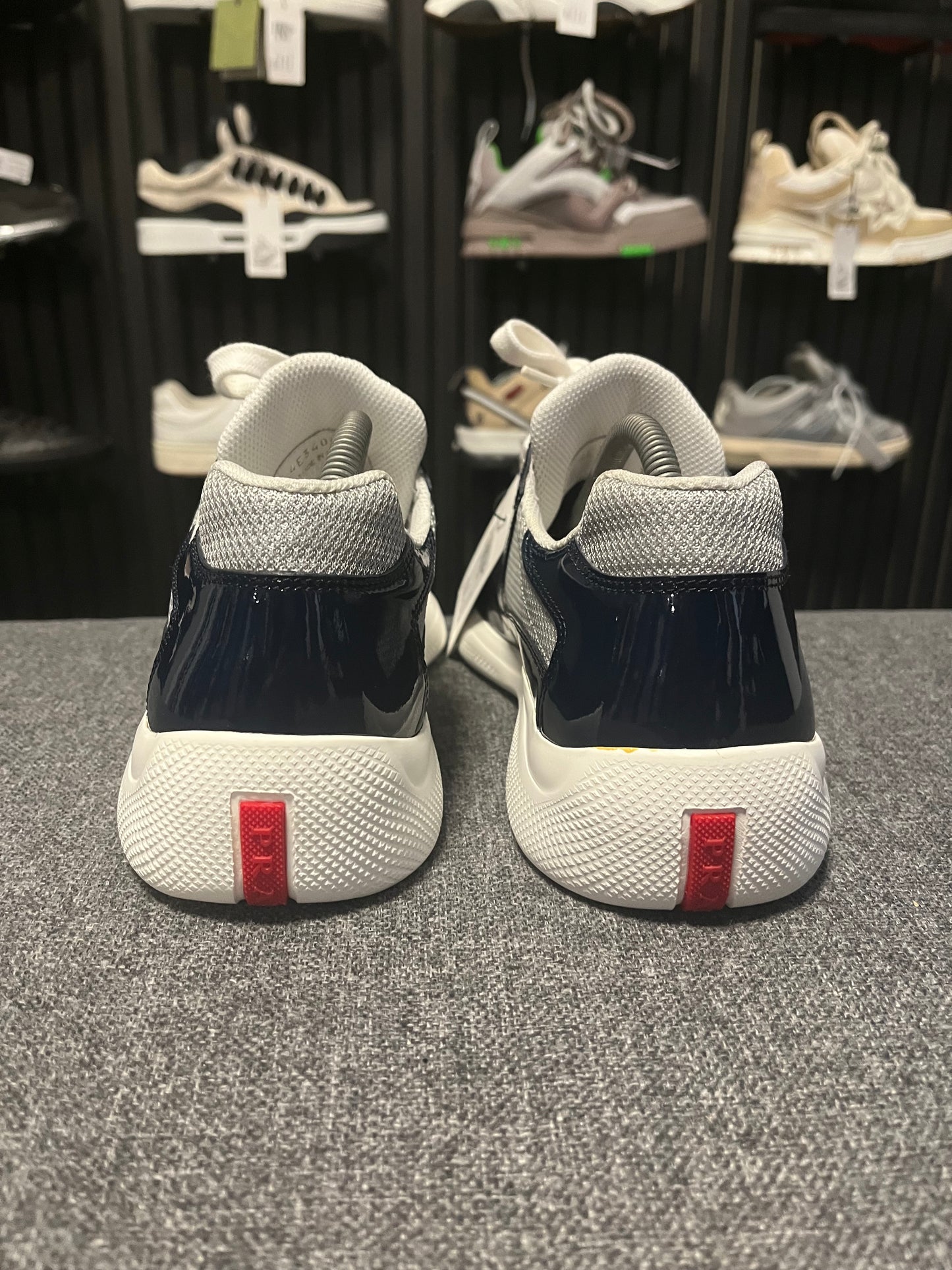 Prada Americas Cups UK 7.5 3734
