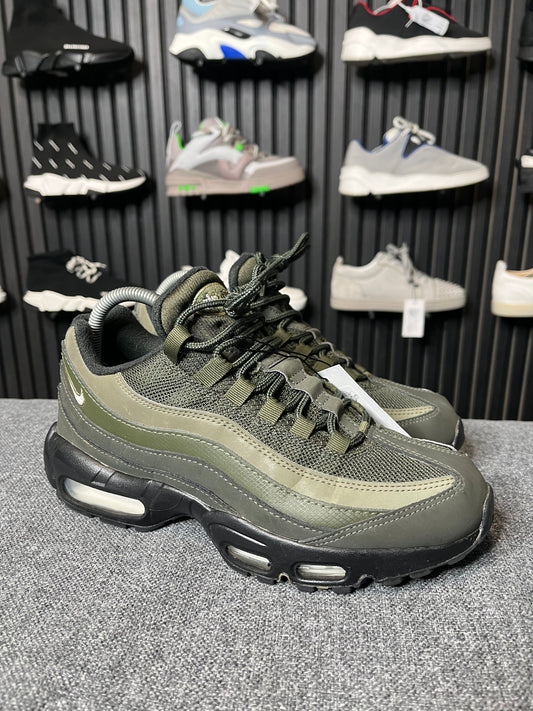 Air Max 95 Khaki UK 6.5 3199