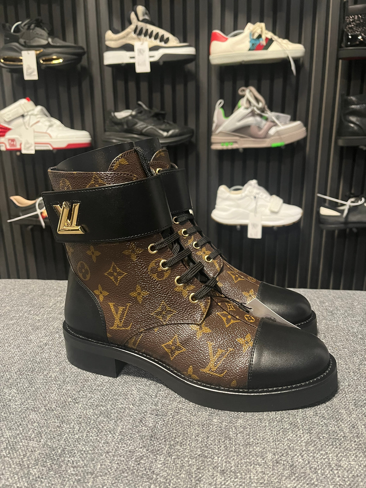 Louis Vuitton Wonderland Flat Ranger Boots UK 6/6.5 3830