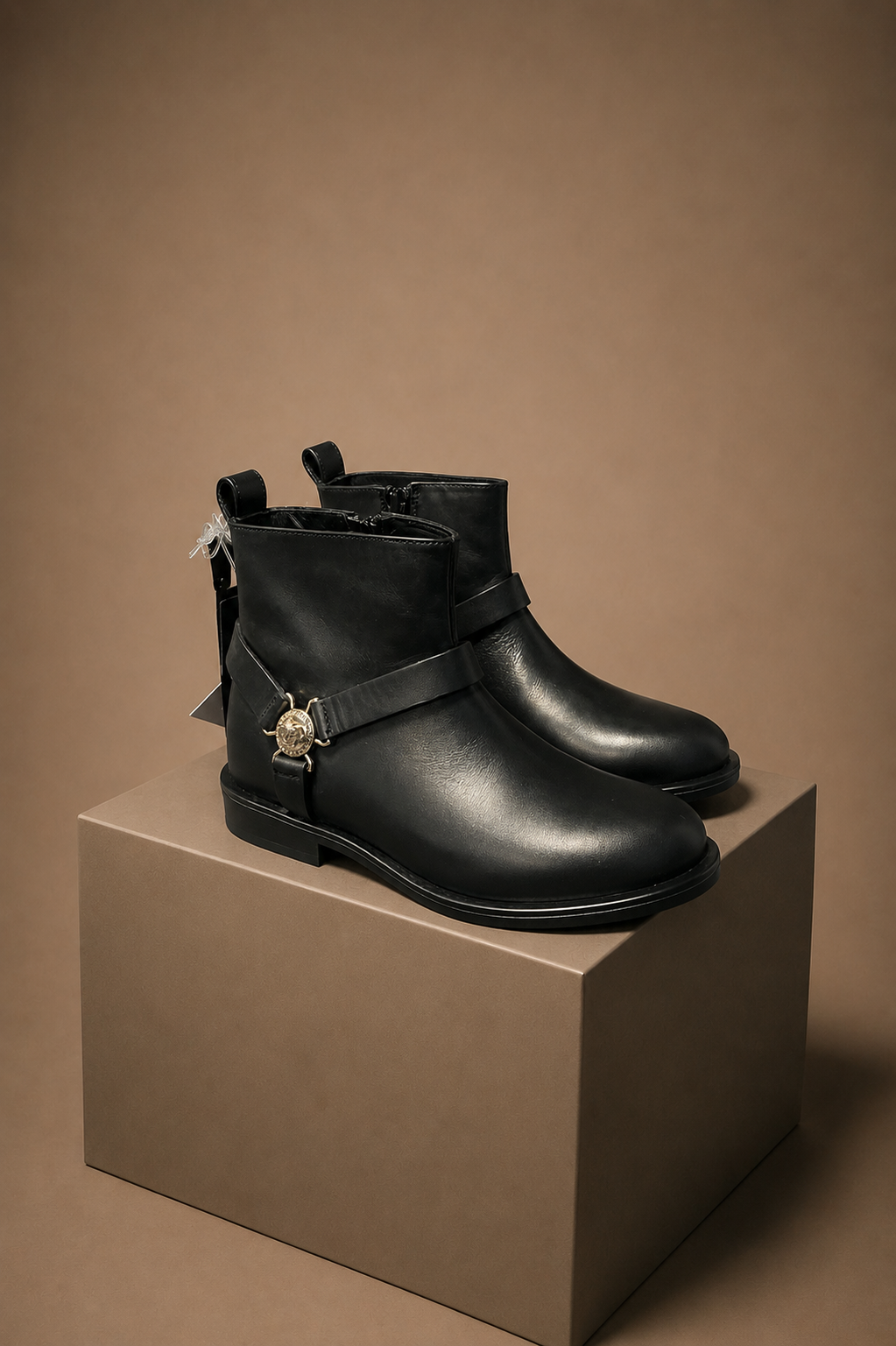Versace Mdusa Boots UK 1 3613