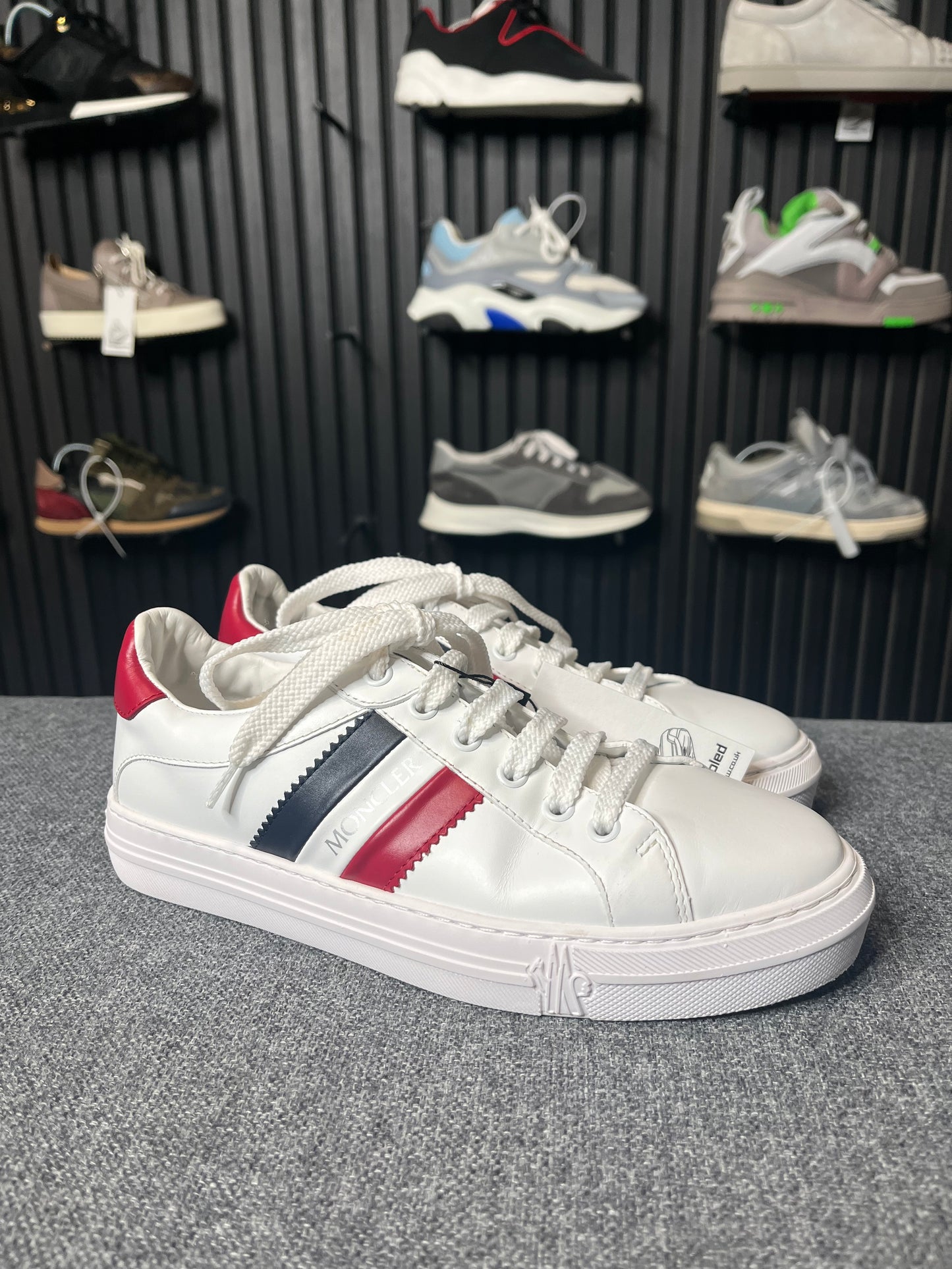 Moncler UK 5 3379