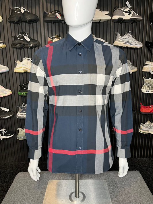 Burberry Shirt Medium 2800