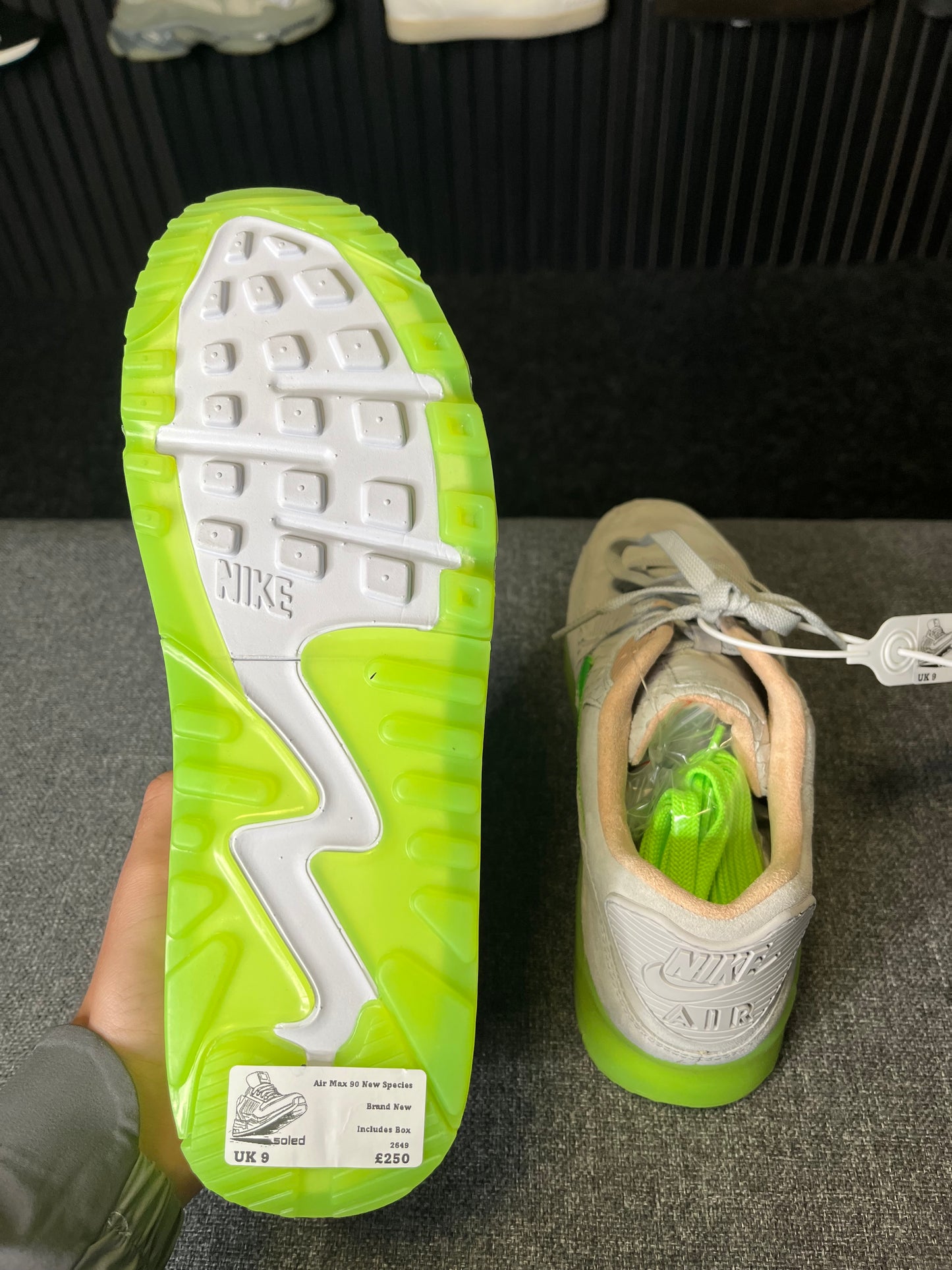 Air Max 90 New Species UK 9 2649