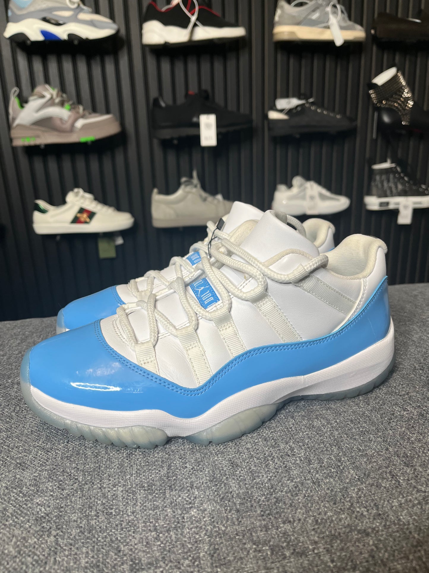 Air Jordan 11 Retro Low University Blue UK 7.5 3311