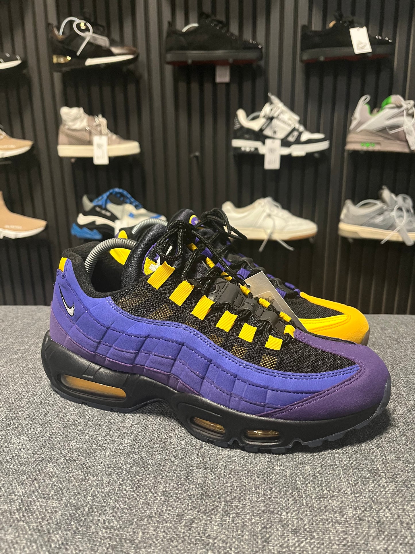 Air Max 95s NRG LeBron Lakers UK 8 3527