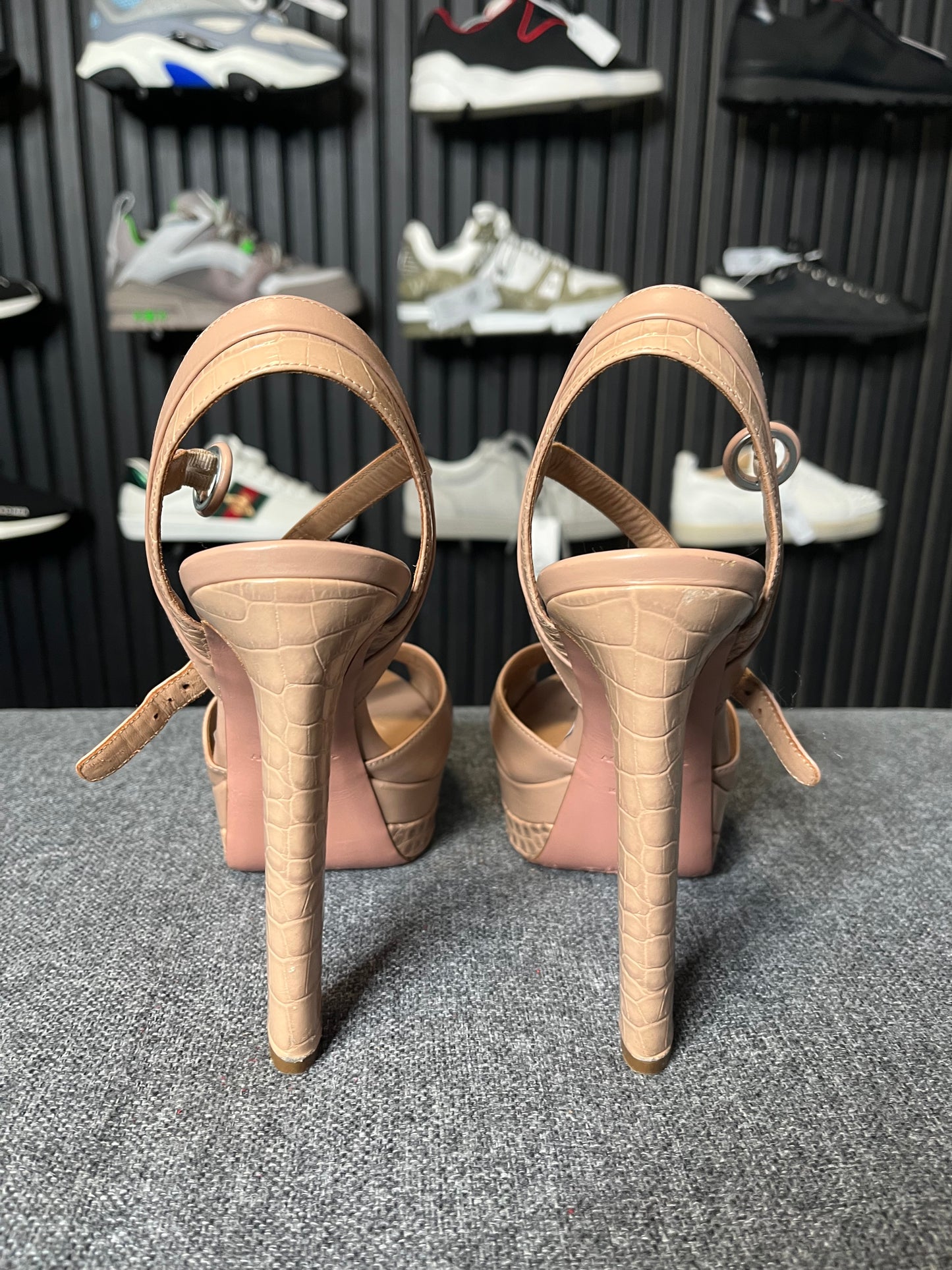Aquazzura Coquette Leather Platform Sandals Size 39.5 3261