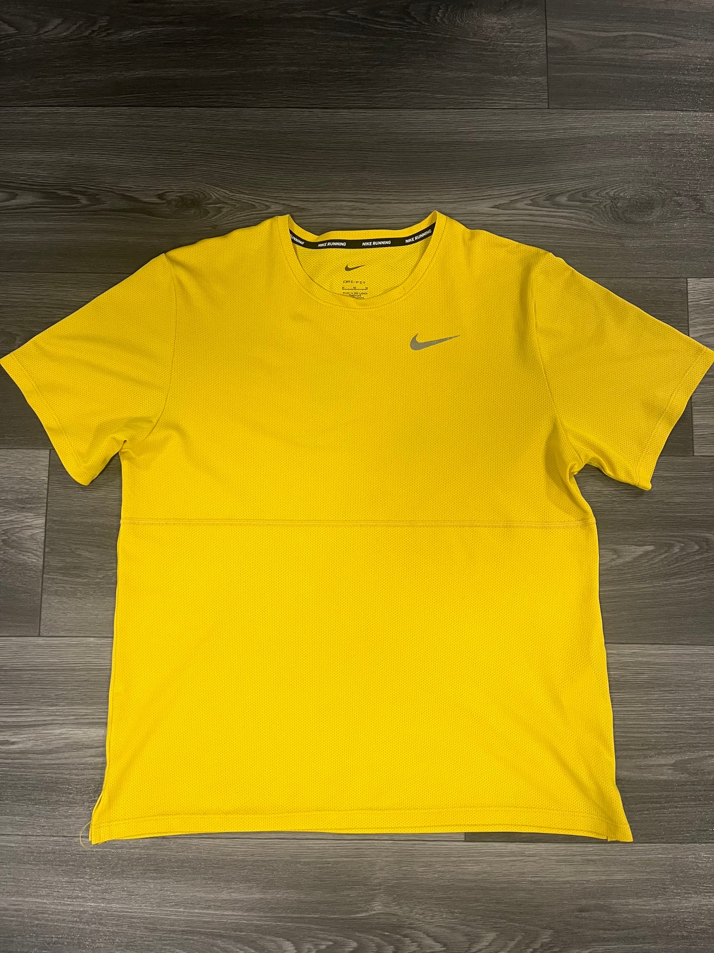 Nike Dri Fit Tee Yellow Medium 3518