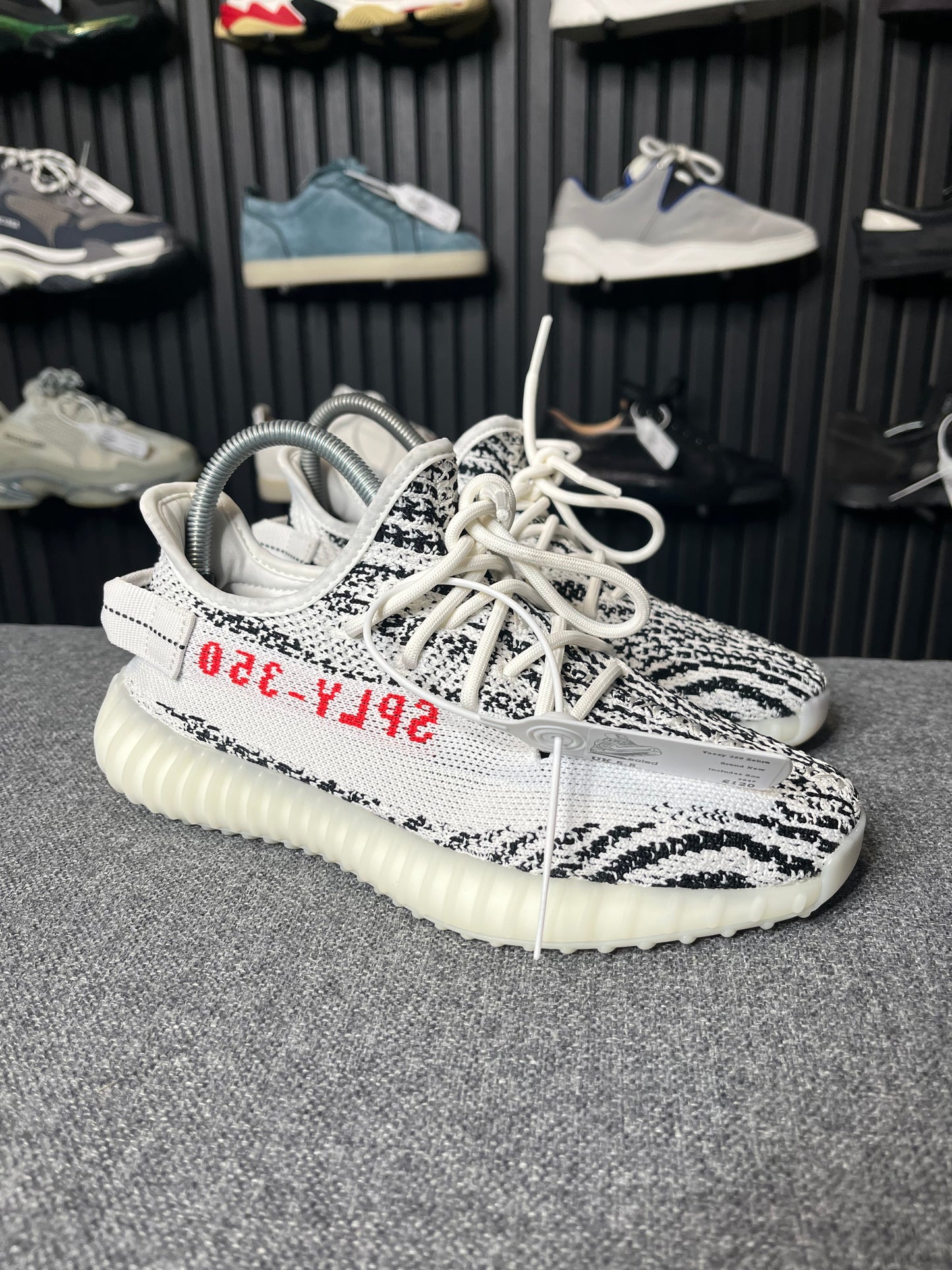 Yeezy 350 Zebra UK 5.5 2847