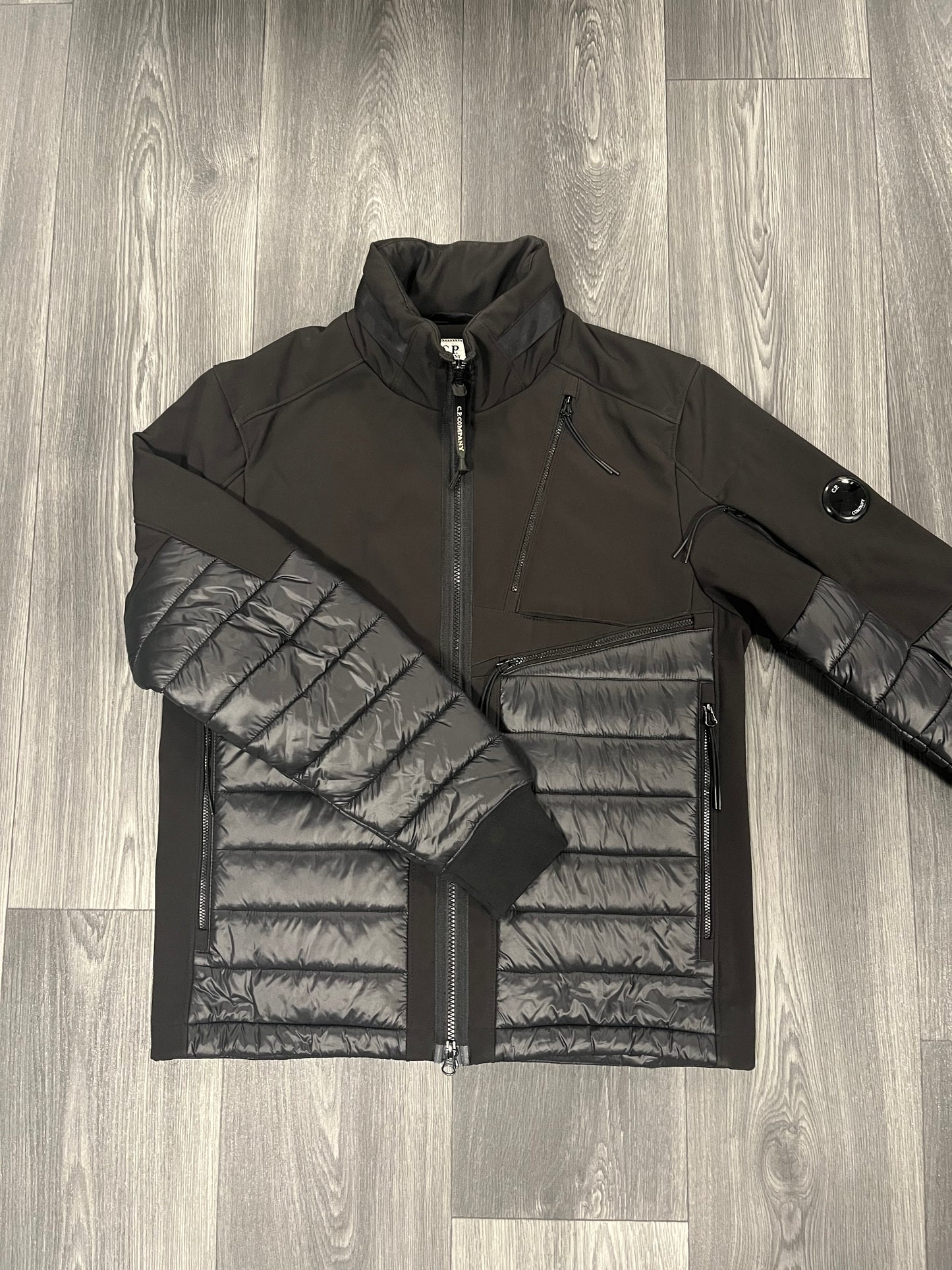 CP Company Hybrid Soft Shell Medium 3719