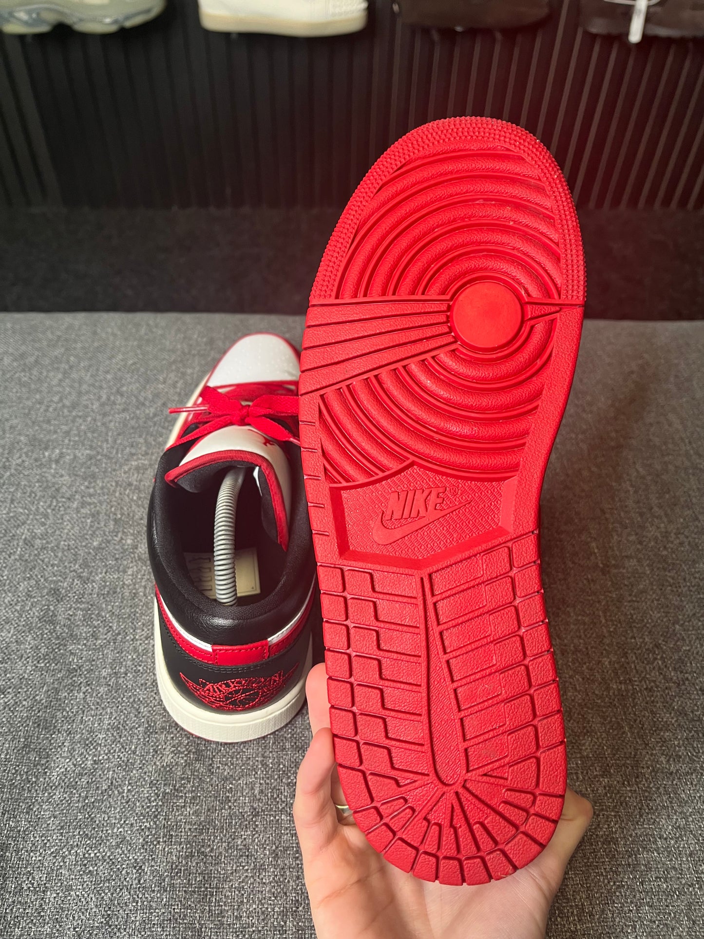 Nike Jordan Low UK 9.5 2691