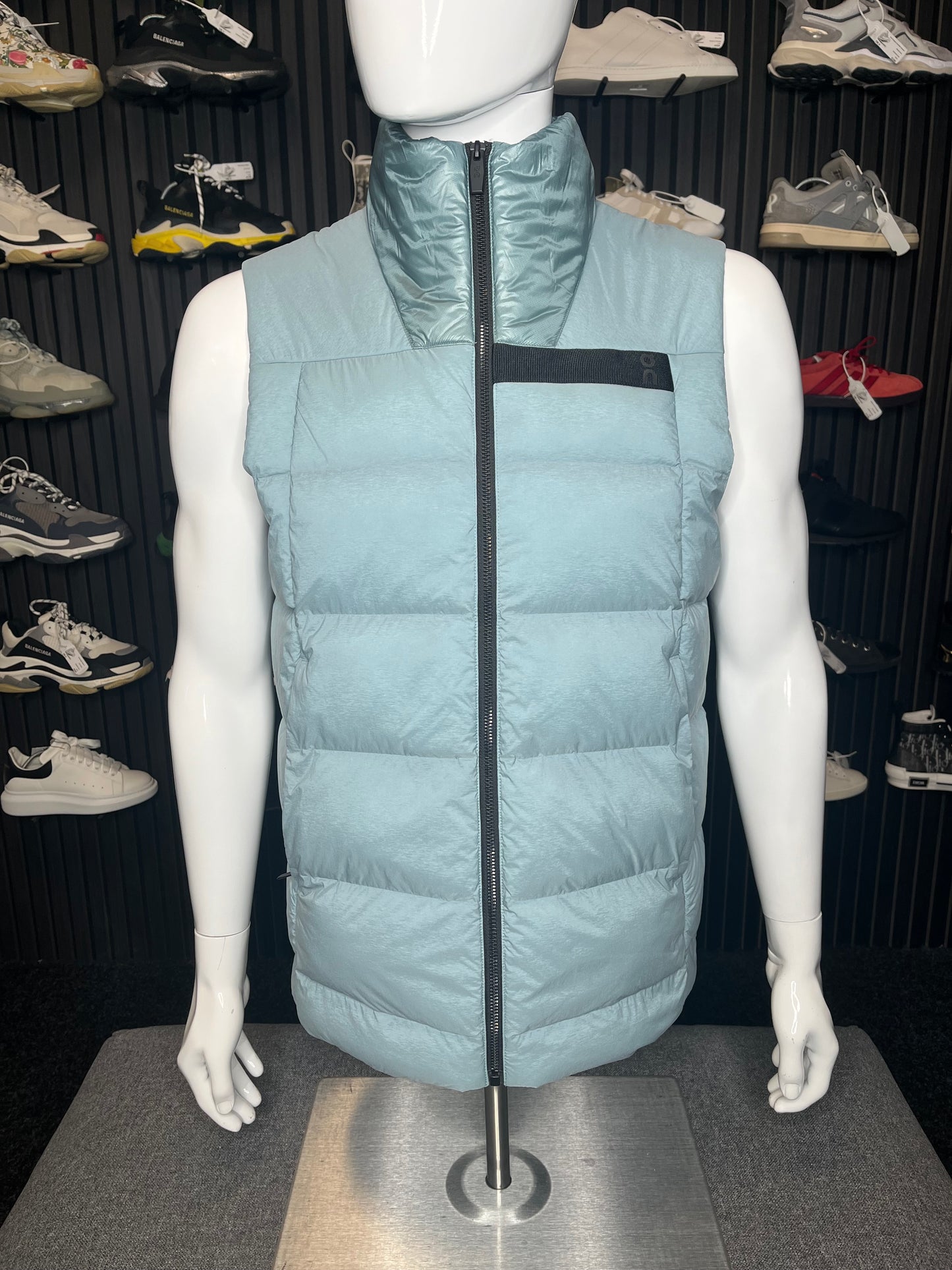 On Cloud Challenger Gilet Small 3044