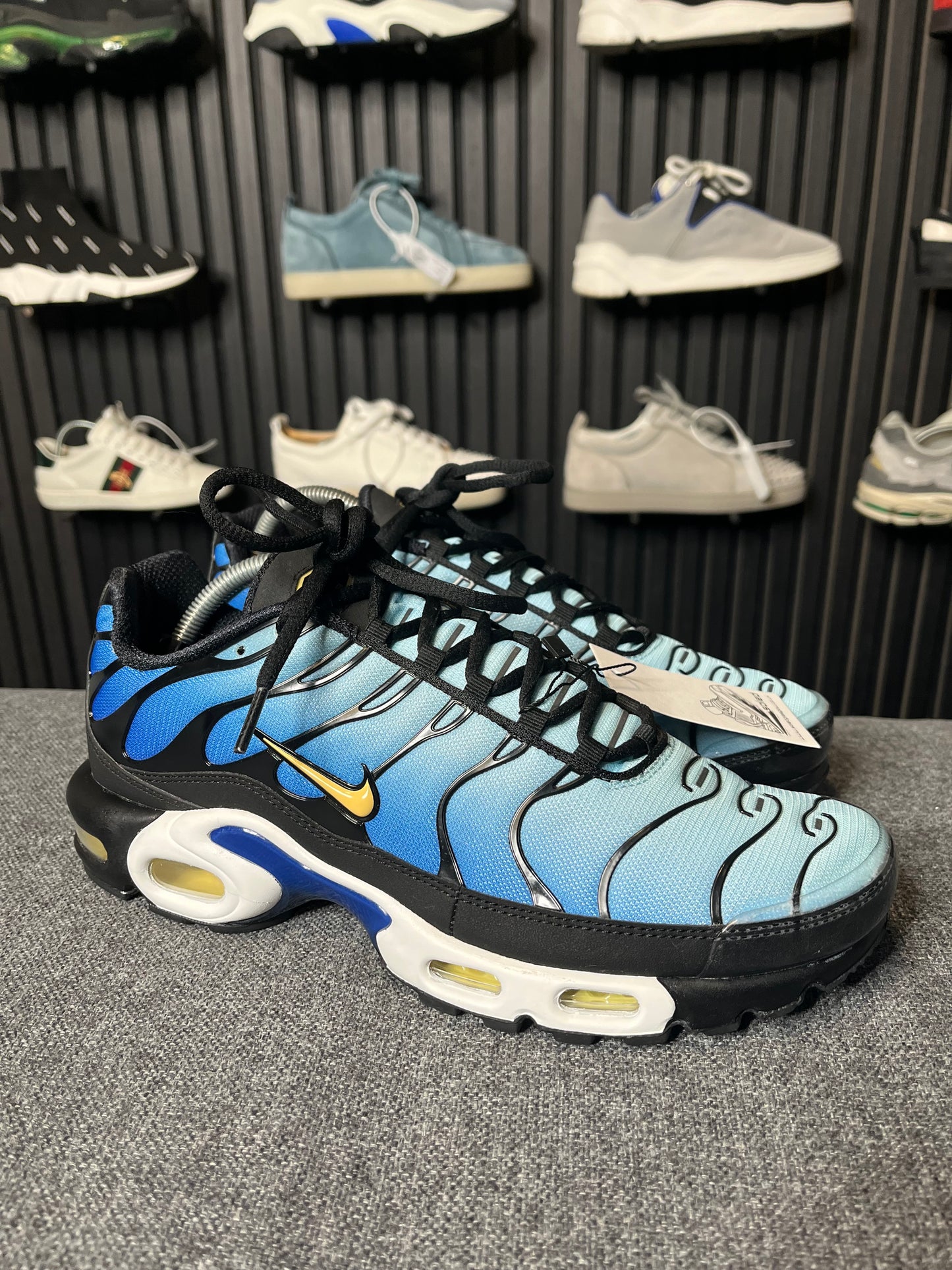 Nike TN Hyper Blue UK 8.5 2945