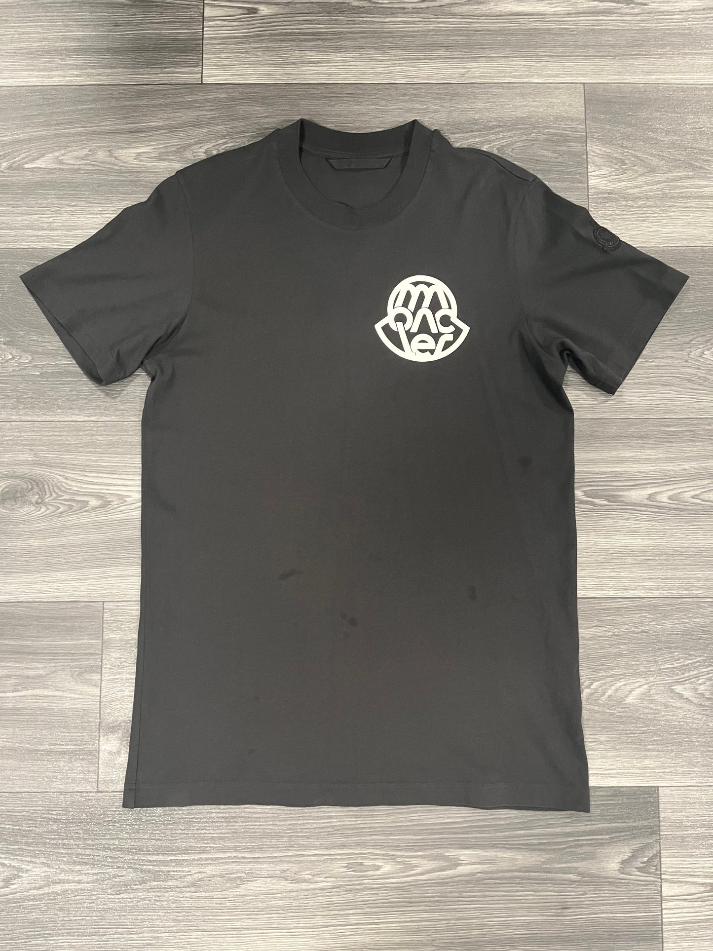 Moncler Tee Medium 3637