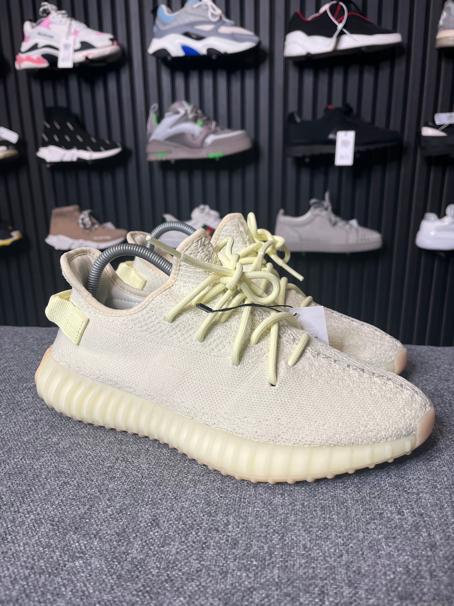 Yeezy 350 Butter UK 8 3323