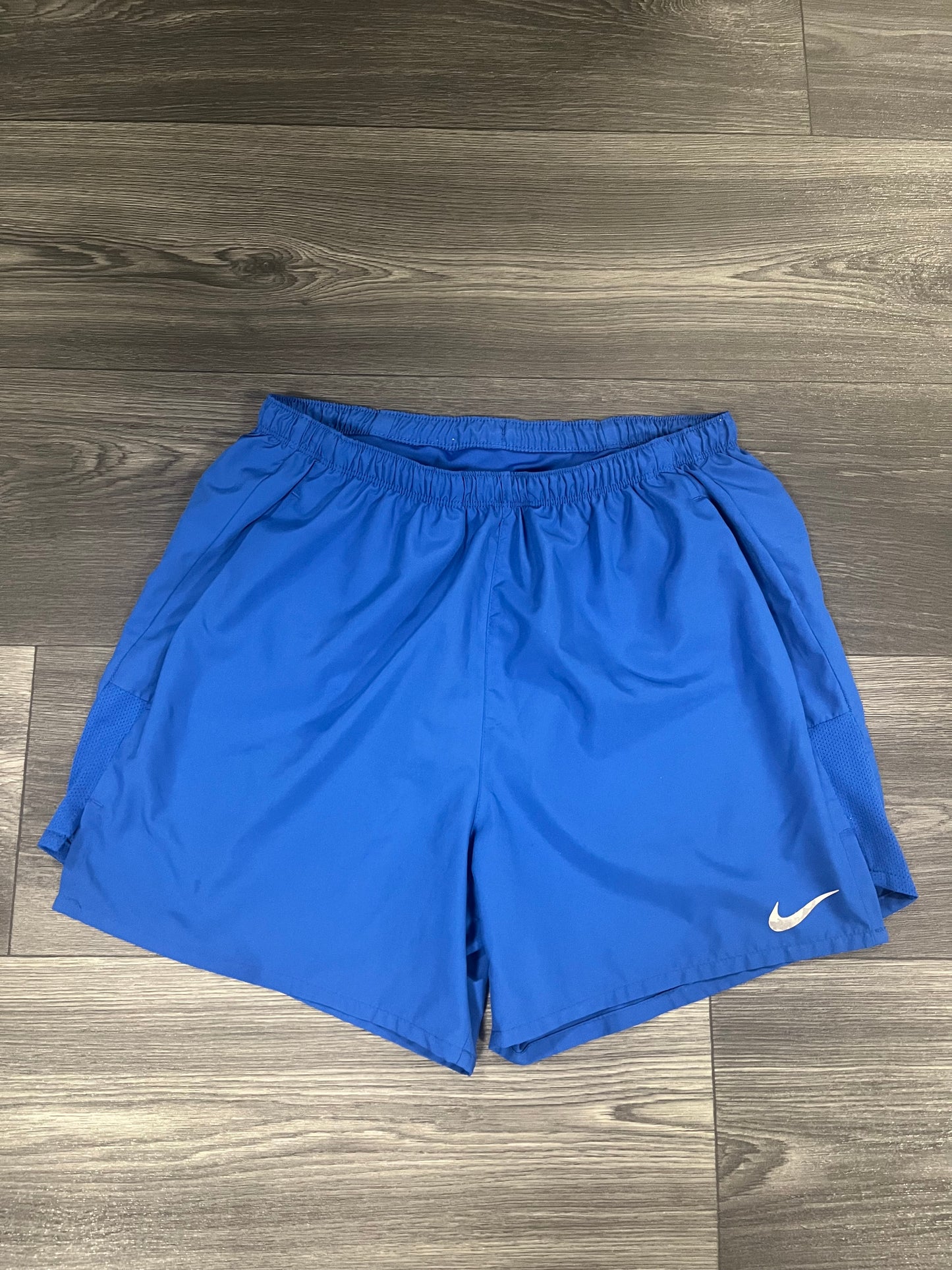 Nike Dri Fit Challenger Shorts Medium 3516