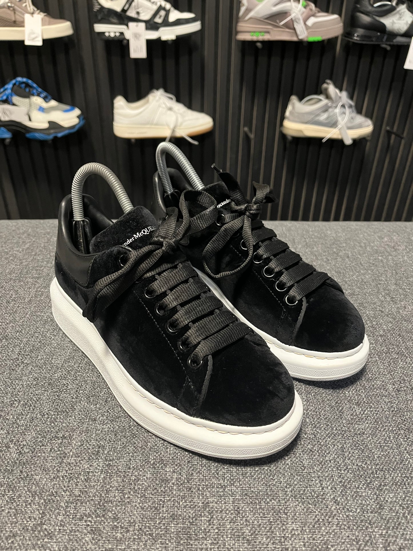 Alexander McQueen Oversized Velvet Black UK5.5 3580