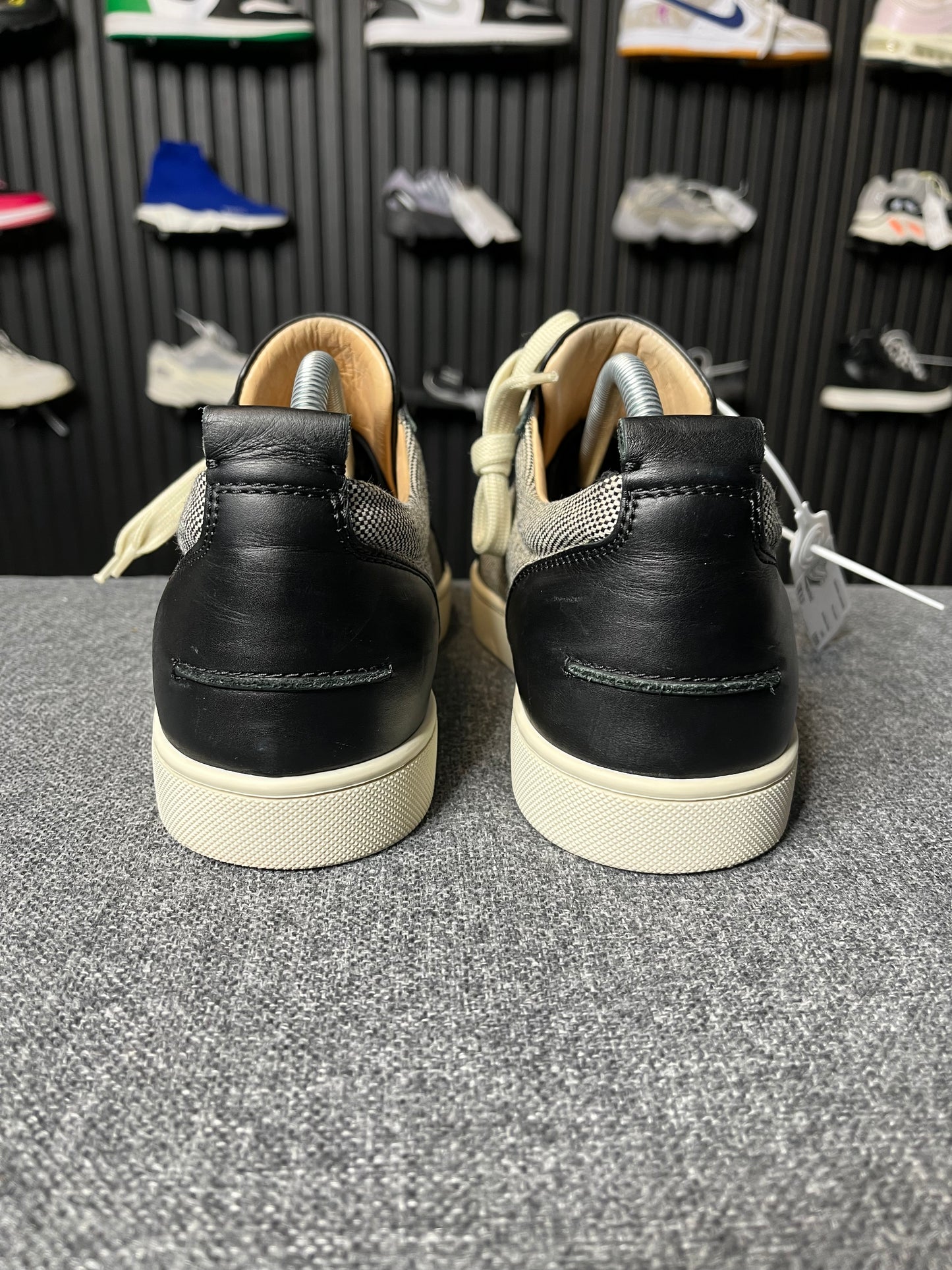 Christian Louboutin UK 8.5 2508
