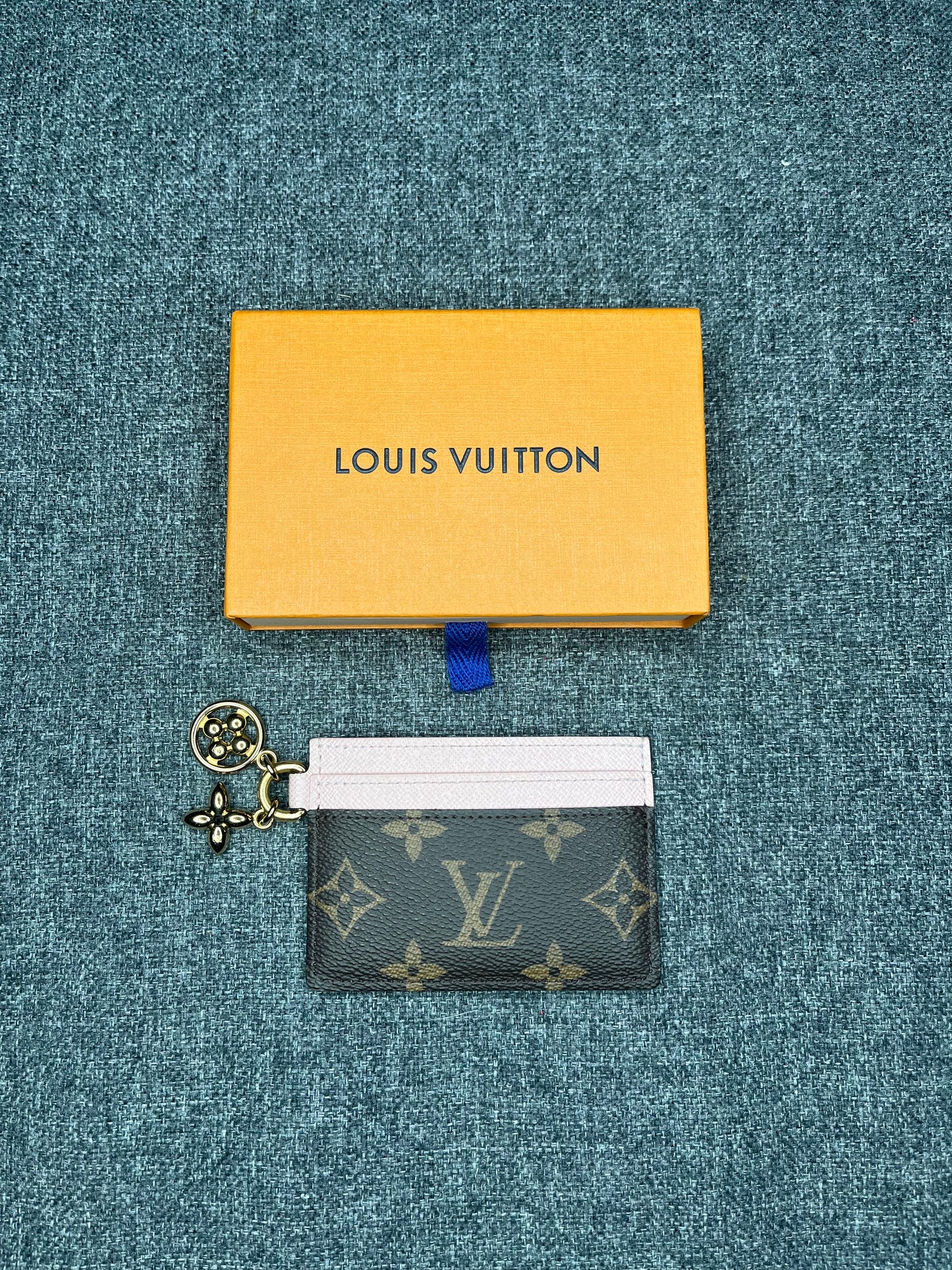 Louis Vuitton Card Holder 3284