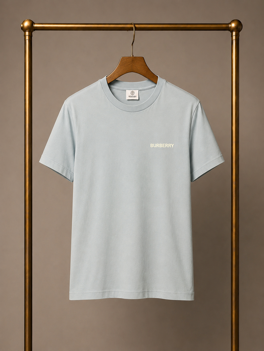 Burberry Tee Medium 3683