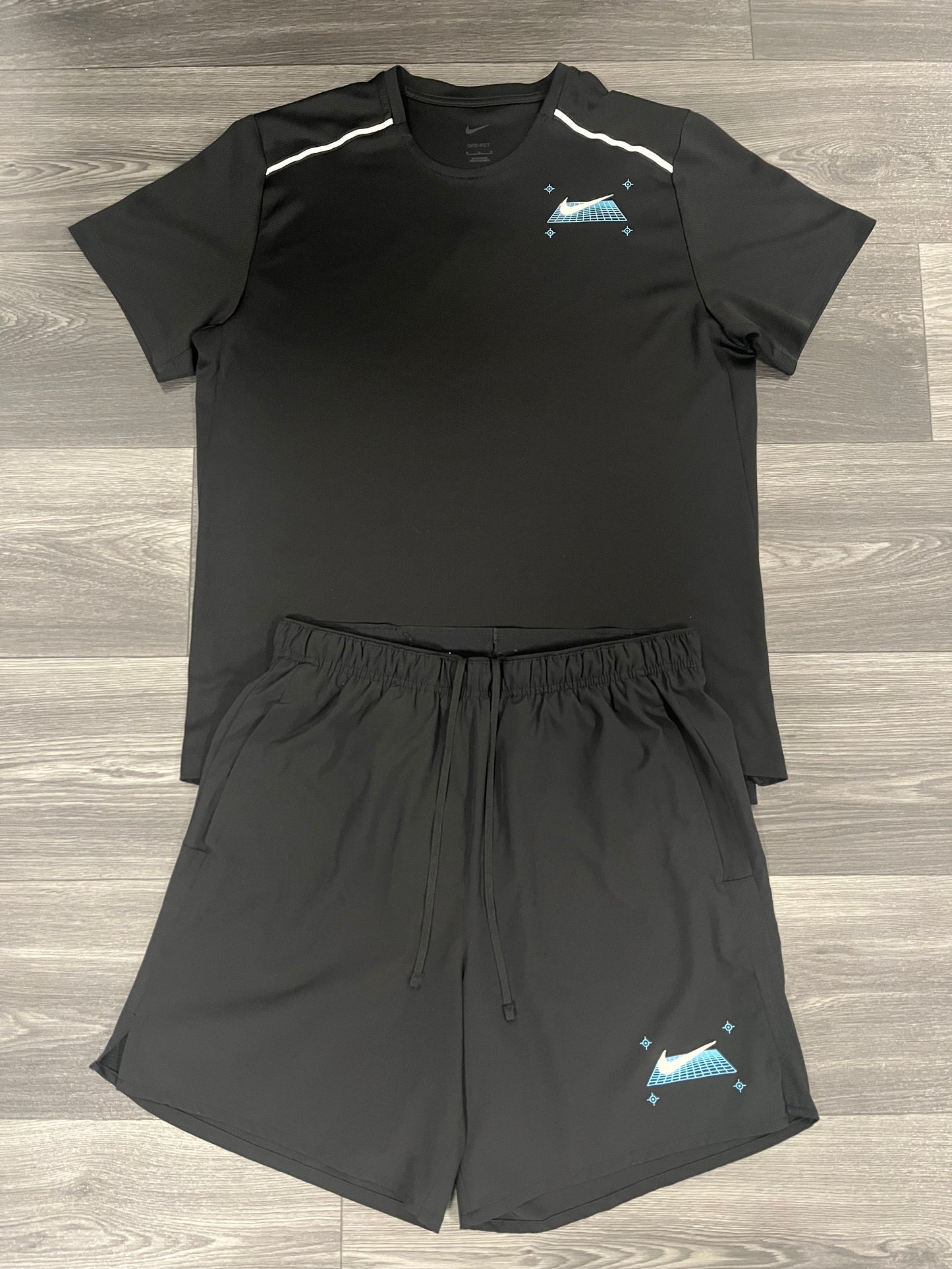 Nike Graphic Miller Set Medium 3517