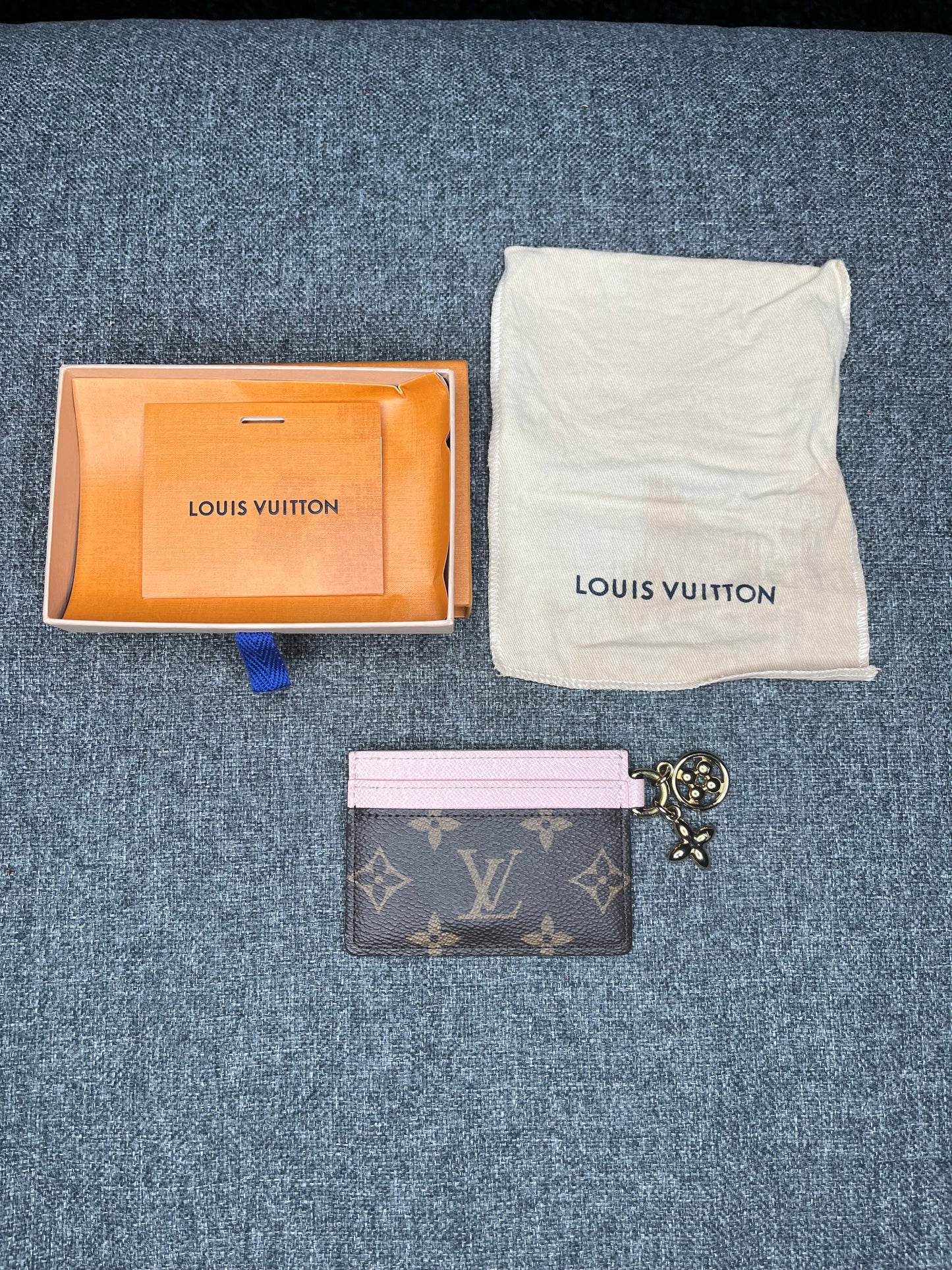 Louis Vuitton Card Holder 3284