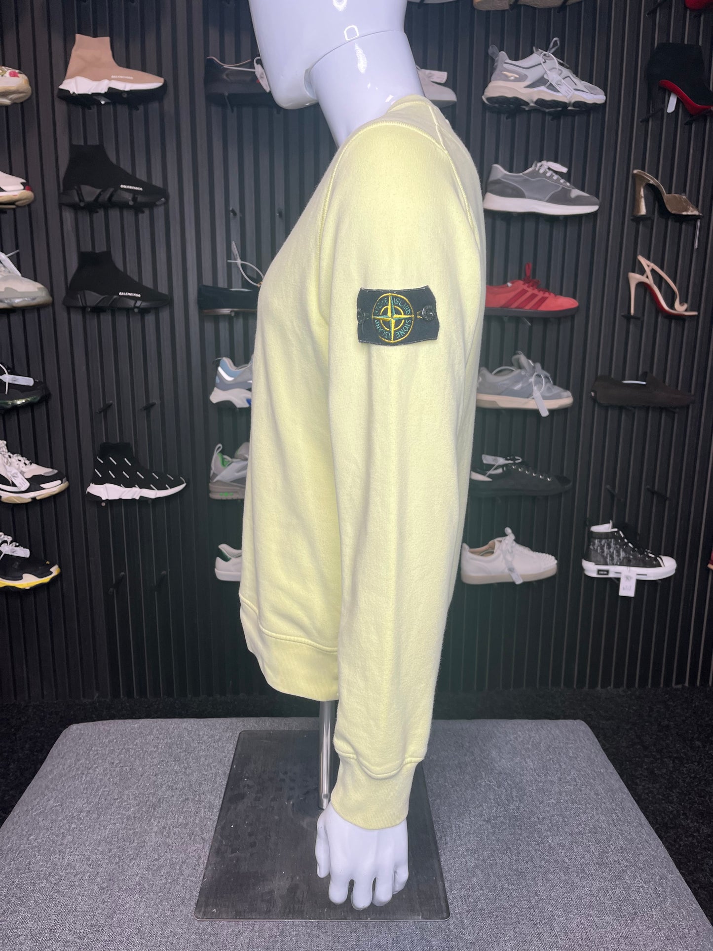 Stone Island Sweater Small 3276