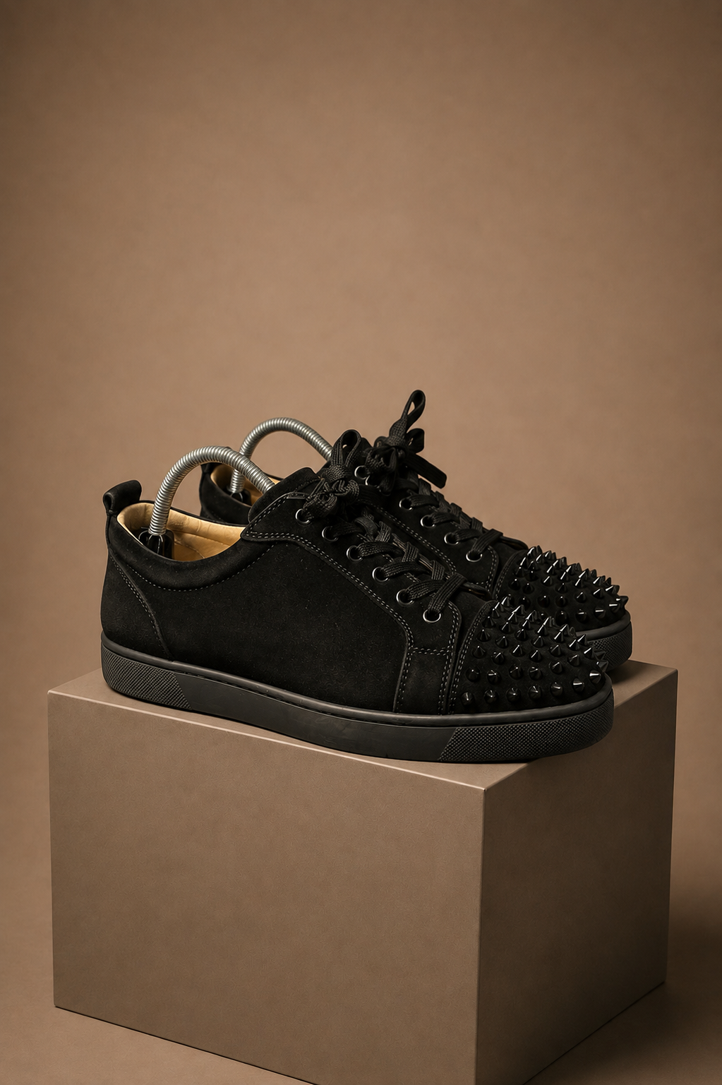 Christian Louboutin UK 8 3621