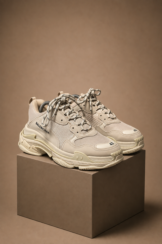 Balenciaga Triple S Beige UK8 3647